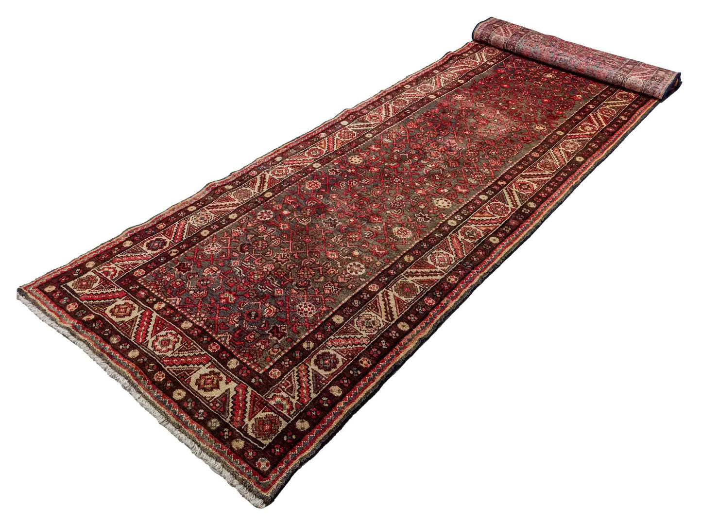 Feiner, handgeknüpfter, persischer Hamedan Dorfteppich aus Wolle von Khademi. Farbe: Rot. 440 x 114 cm. Vertrieb durch JUPITER Intl.