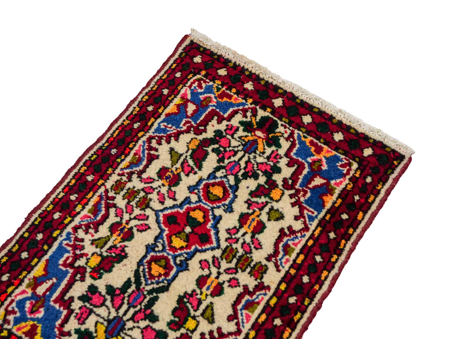 Handgeknüpfter, persischer Hamedan Dorfteppich aus Wolle von Khademi. Größe: 77 x 54 cm. Farbe: Cremeweiß, rot. Verkauf durch JUPITER Intl.