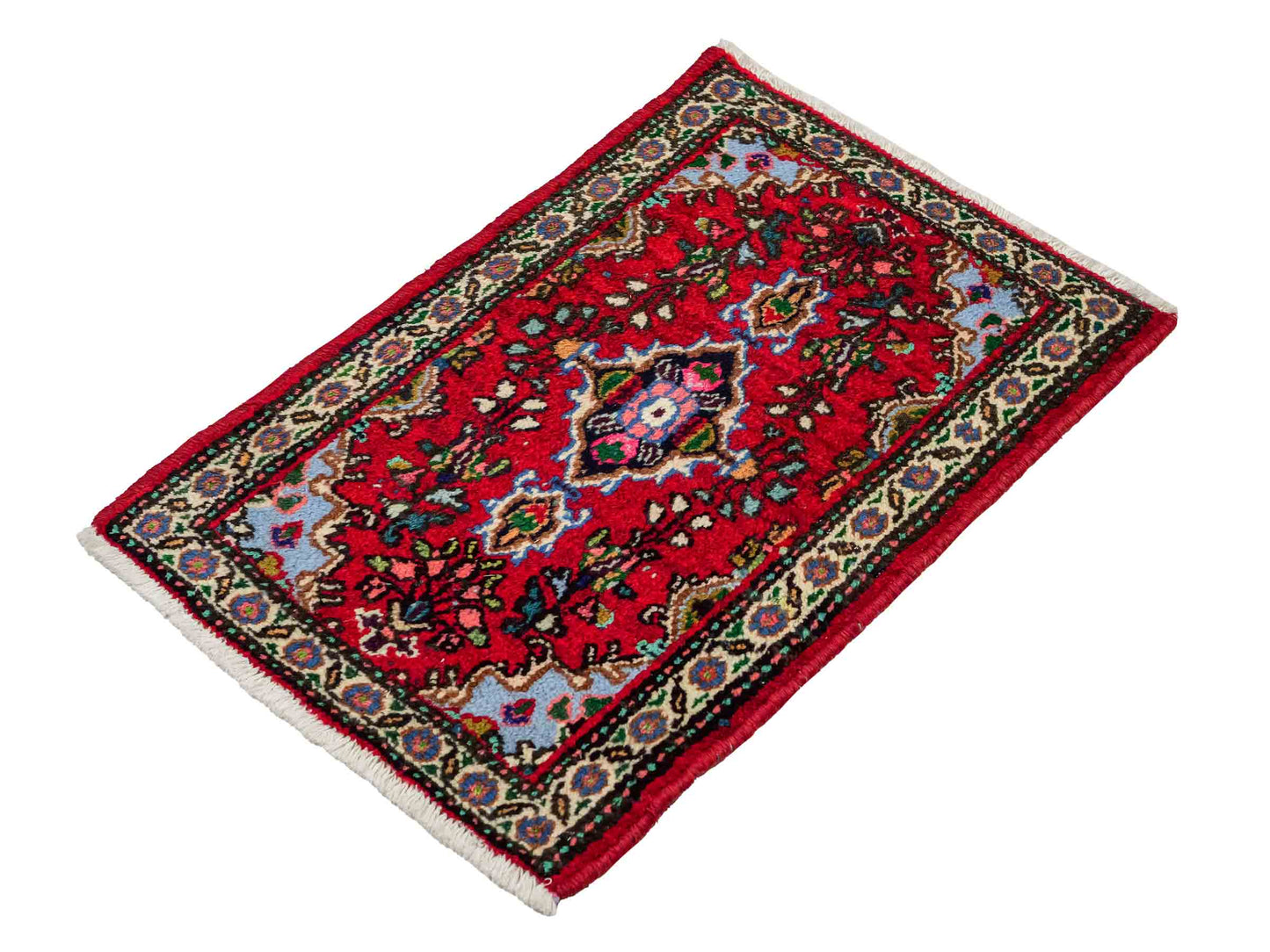 Handgeknüpfter, persischer Hamedan Dorfteppich aus Wolle von Khademi. Größe: 78 x 51 cm. Farbe: Rot. Verkauf durch JUPITER Intl.