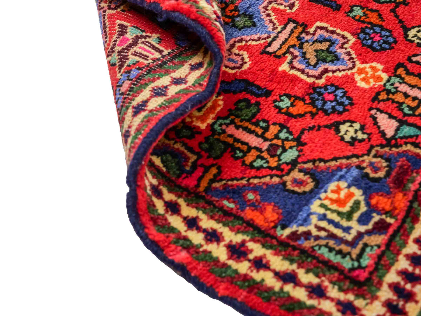 Handgeknüpfter, persischer Hamedan Dorfteppich aus Wolle von Khademi. Größe: 81 x 55 cm. Farbe: Rot. Verkauf durch JUPITER Intl.