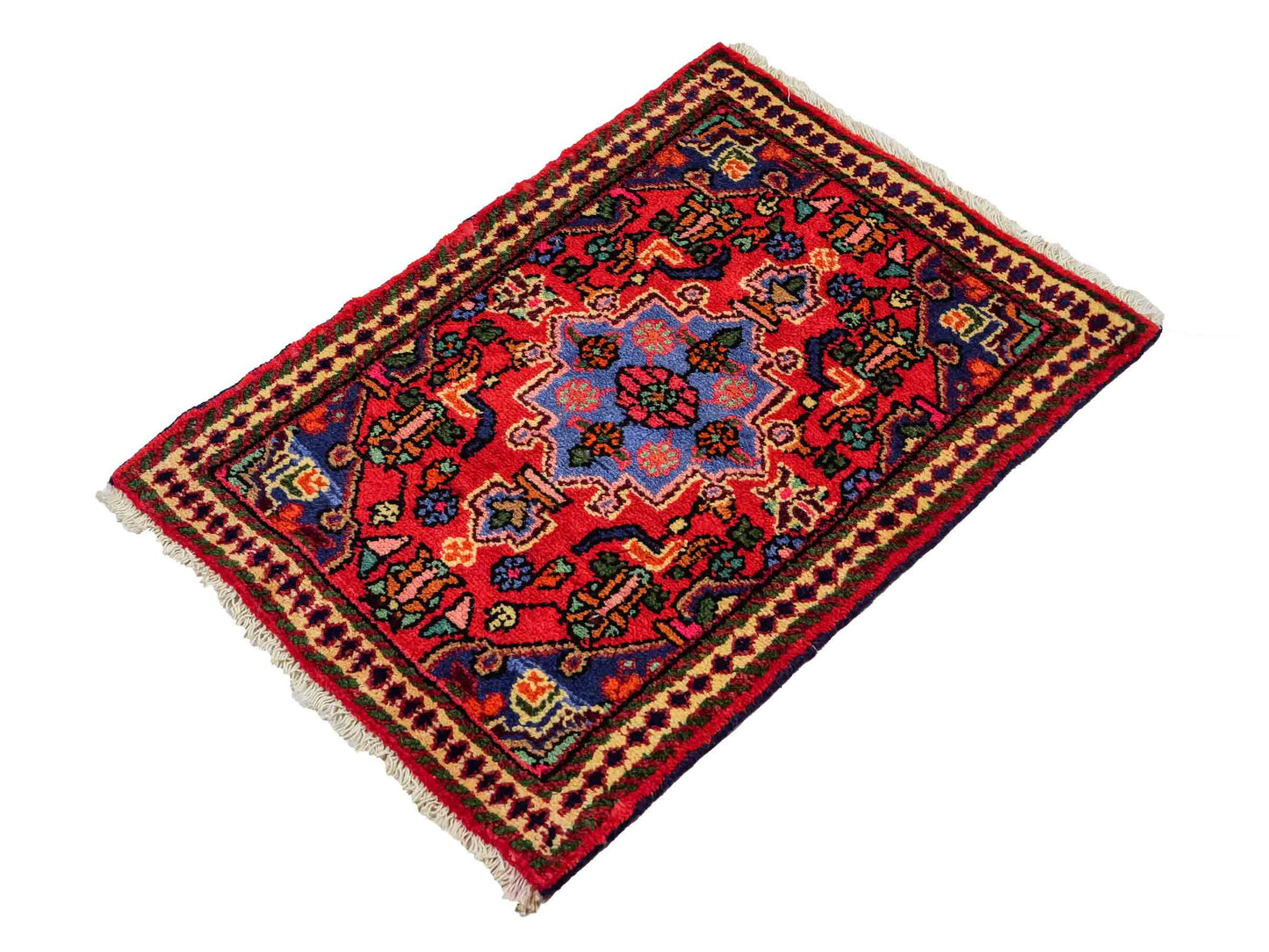 Handgeknüpfter, persischer Hamedan Dorfteppich aus Wolle von Khademi. Größe: 81 x 55 cm. Farbe: Rot. Verkauf durch JUPITER Intl.