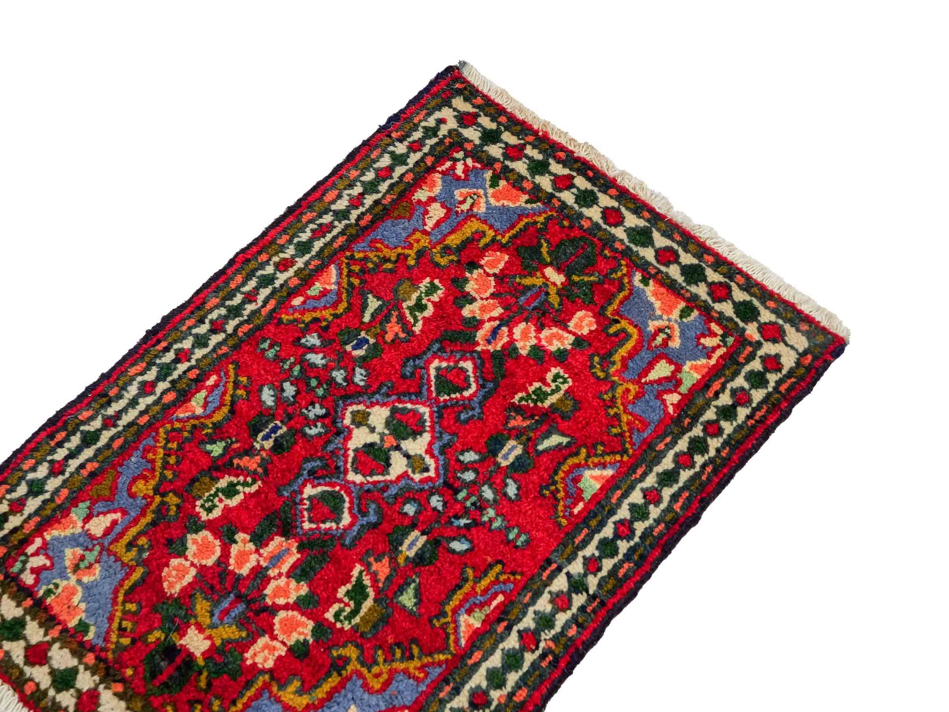Handgeknüpfter, persischer Hamedan Dorfteppich aus Wolle von Khademi. Größe: 82 x 54 cm. Farbe: Rot. Verkauf durch JUPITER Intl.