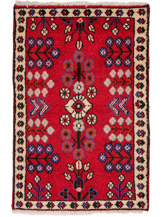 Handgeknüpfter, persischer Hamedan Dorfteppich aus Wolle von Khademi. Größe: 83 x 55 cm. Farbe: Rot. Verkauf durch JUPITER Intl.