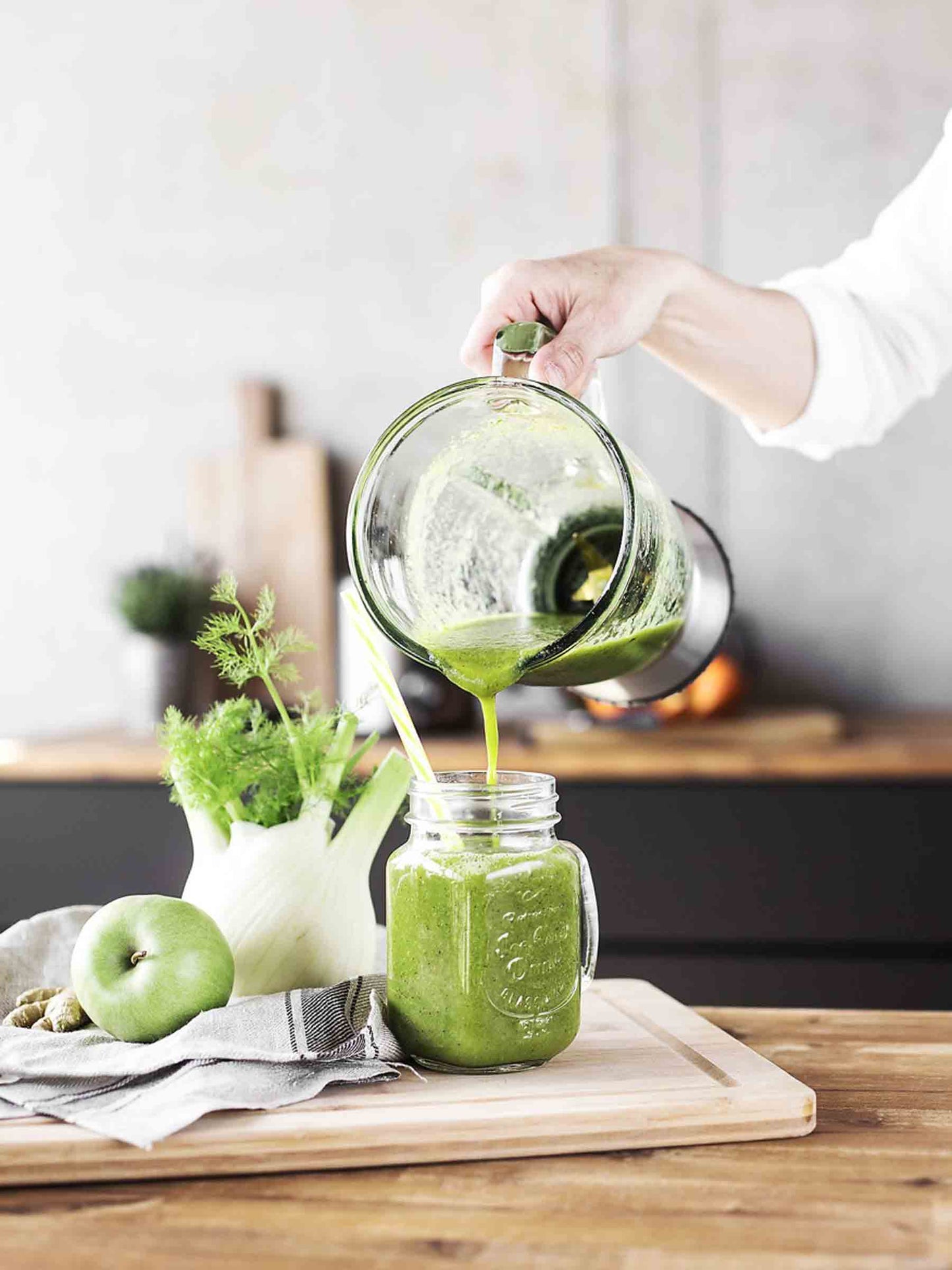 40152 Design Multi Juicer Digital Plus