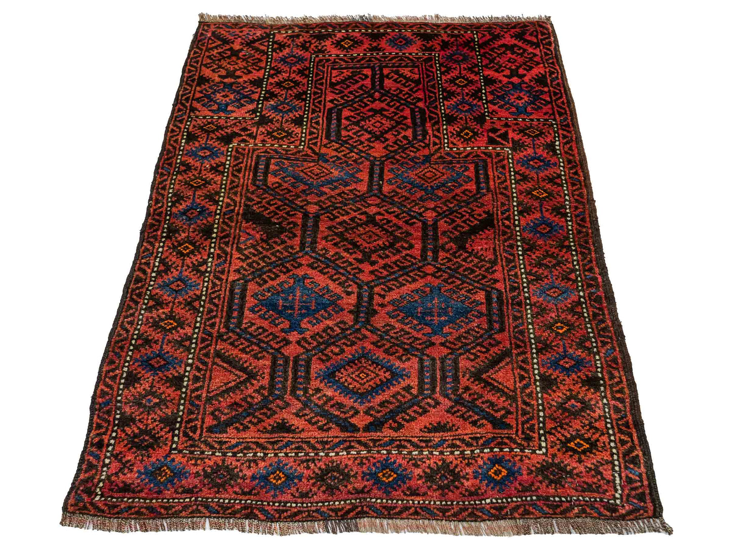 Antiker, handgeknüpfter, afghanischer Belutsch Nomadenteppich aus Wolle von Khademi. Größe: 117 x 77 cm. Farbe: Rot, blau. Verkauf durch JUPITER Intl.
