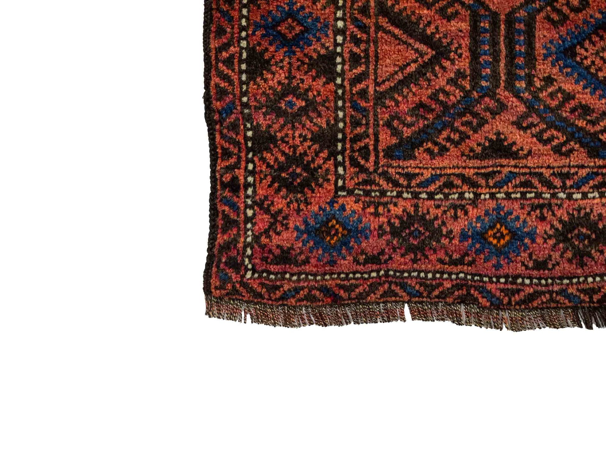 Antiker, handgeknüpfter, afghanischer Belutsch Nomadenteppich aus Wolle von Khademi. Größe: 117 x 77 cm. Farbe: Rot, blau. Verkauf durch JUPITER Intl.