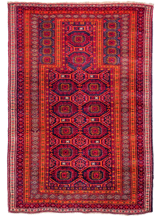 Antiker, handgeknüpfter, afghanischer Belutsch Nomadenteppich aus Wolle von Khademi. Größe: 127 x 91 cm. Farbe: Rot Verkauf durch JUPITER Intl.