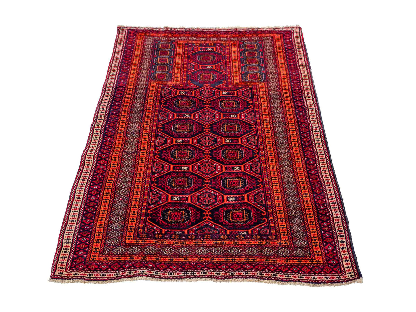 Antiker, handgeknüpfter, afghanischer Belutsch Nomadenteppich aus Wolle von Khademi. Größe: 127 x 91 cm. Farbe: Rot Verkauf durch JUPITER Intl.