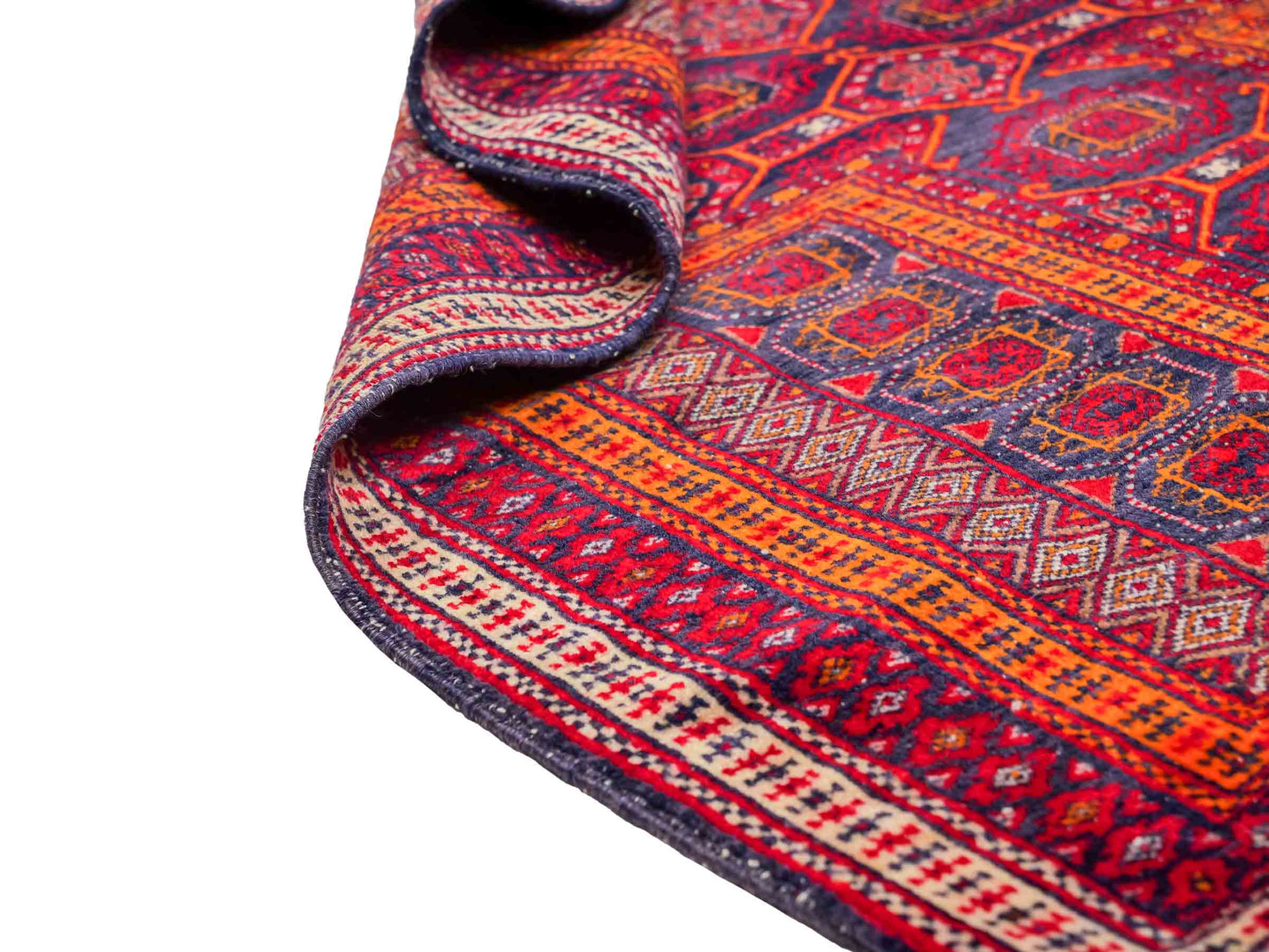 Antiker, handgeknüpfter, afghanischer Belutsch Nomadenteppich aus Wolle von Khademi. Größe: 127 x 91 cm. Farbe: Rot Verkauf durch JUPITER Intl.