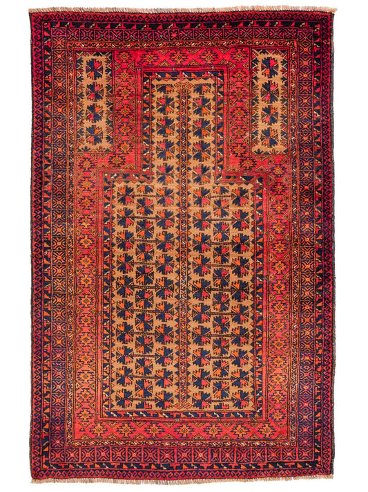 Antiker, handgeknüpfter, afghanischer Belutsch Nomadenteppich aus Wolle von Khademi. Größe: 140 x 88 cm. Farbe: Orange, beige, blau. Verkauf durch JUPITER Intl.