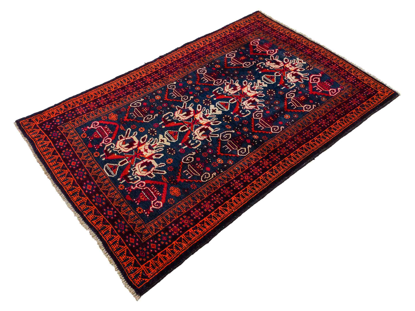 Antiker, handgeknüpfter, afghanischer Belutsch Nomadenteppich aus Wolle von Khademi. Größe: 157 x 98 cm. Farbe: Blau, rot. Verkauf durch JUPITER Intl.