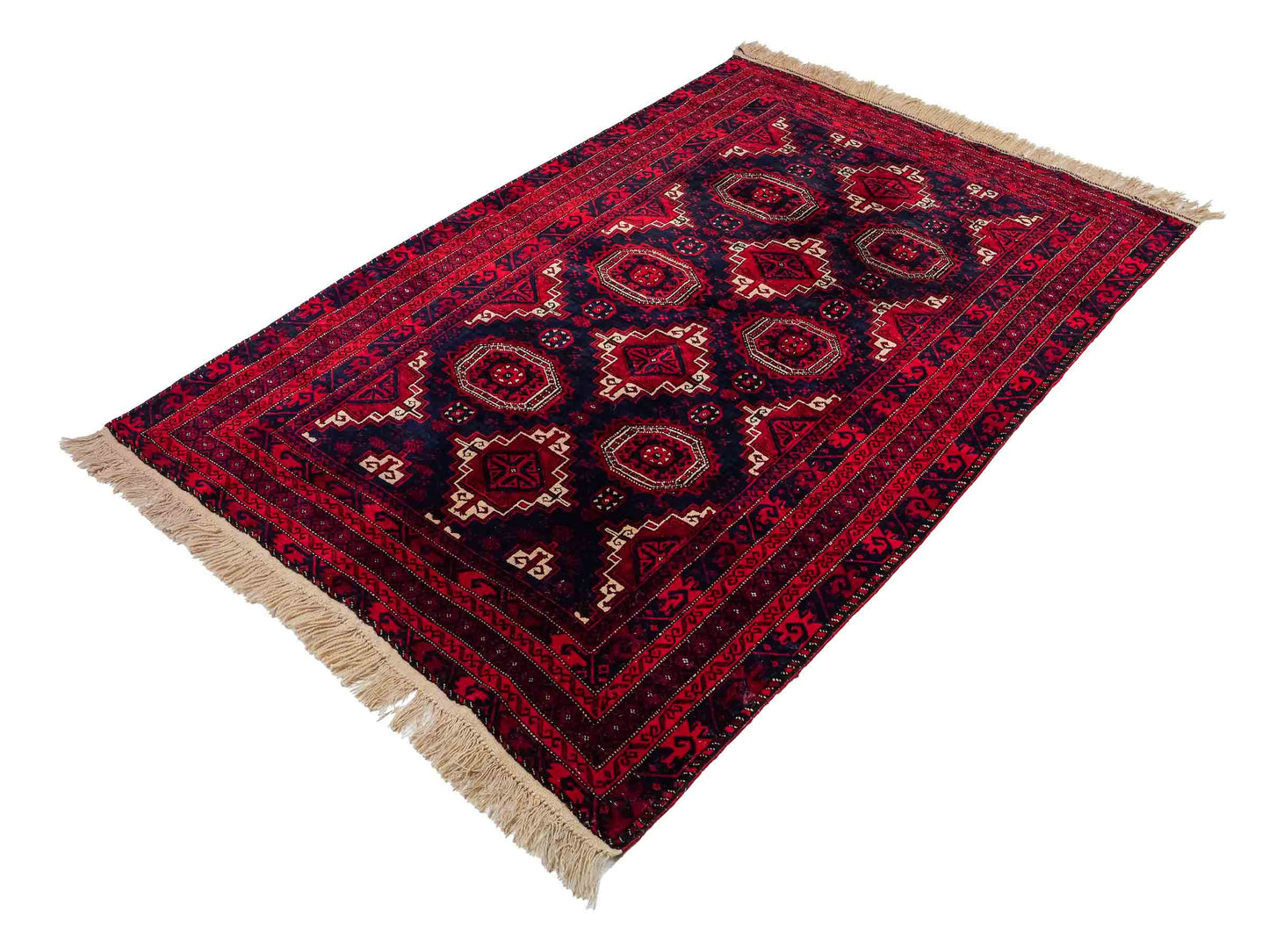 Handgeknüpfter, afghanischer Belutsch Nomadenteppich aus Wolle von Khademi. Größe: 173 x 117 cm. Farbe: Rot, blau. Verkauf durch JUPITER Intl.