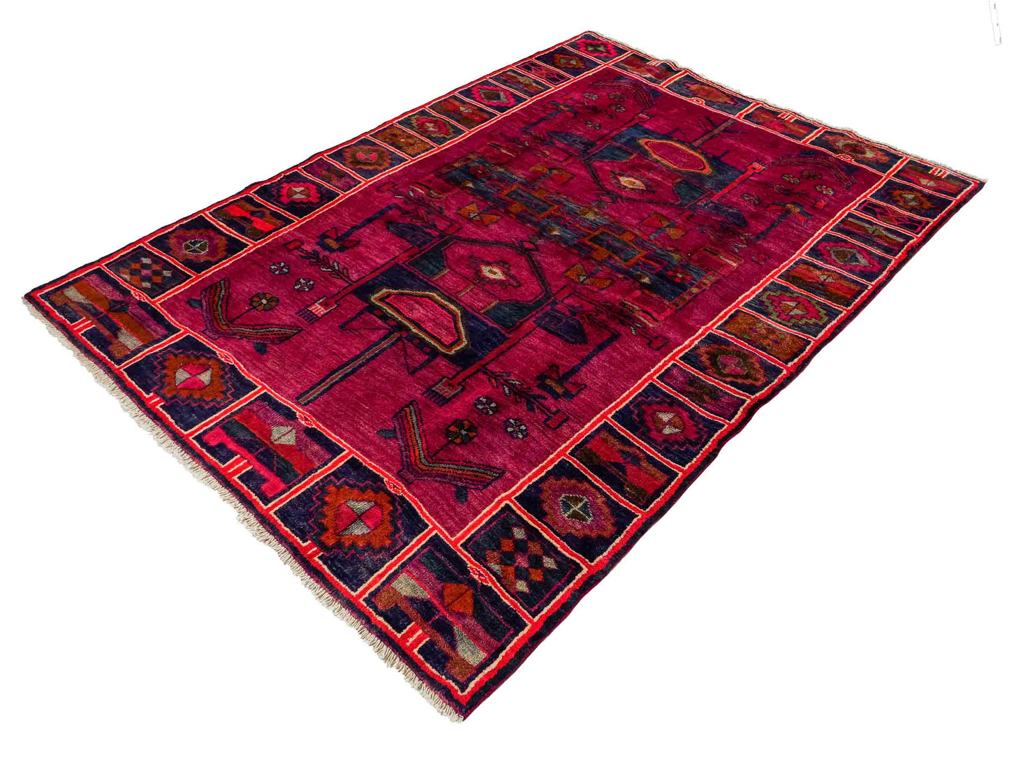 Feiner, handgeknüpfter, persischer Lori Nomadenteppich aus Wolle von Khademi. Farbe: Rot, blau. Größe: 220 x 169 cm. Vertrieb durch JUPITER Intl.