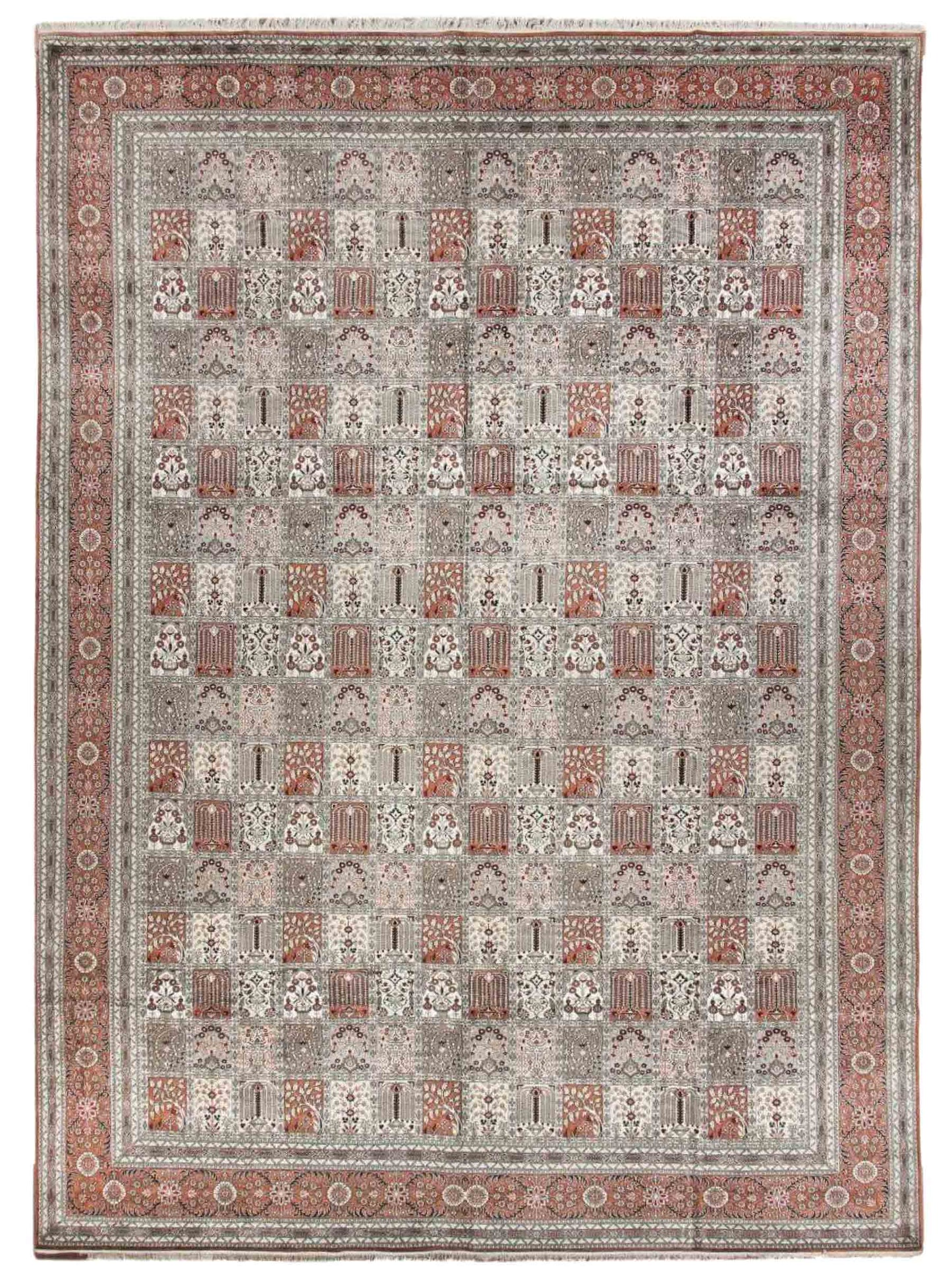 Sehr feiner, handgeknüpfter, chinesischer Orientteppich mit Ghom Design aus Kunstseide, braun, creme, oliv. 545x373 cm. Verkauf durch Jupiter Intl.