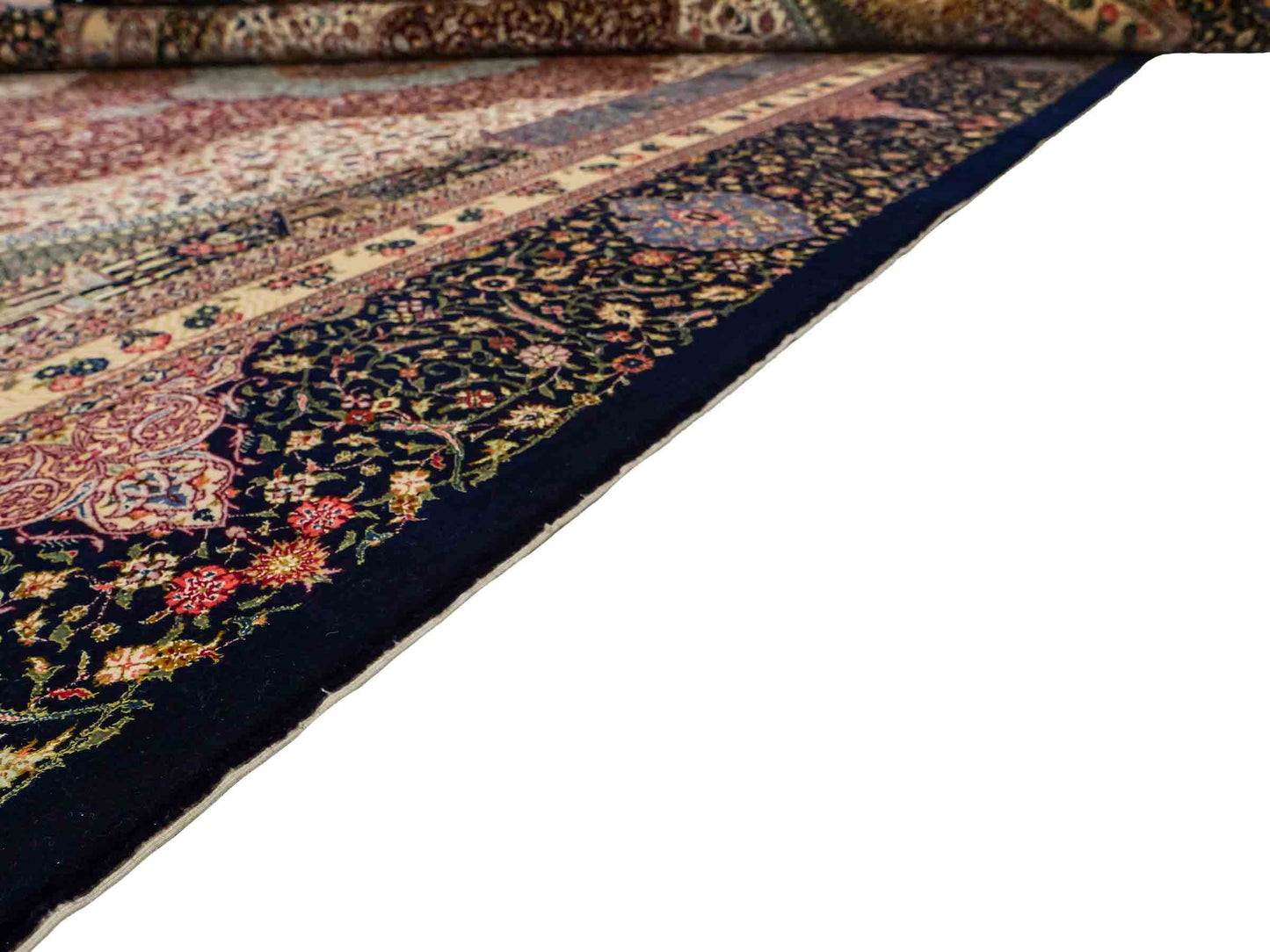 Sehr feiner, handgeknüpfter Khademi Orientteppich mit Ghom Design aus Wolle mit Seide, blau, rot. 285x207 cm. Vertrieb durch Jupiter Intl.