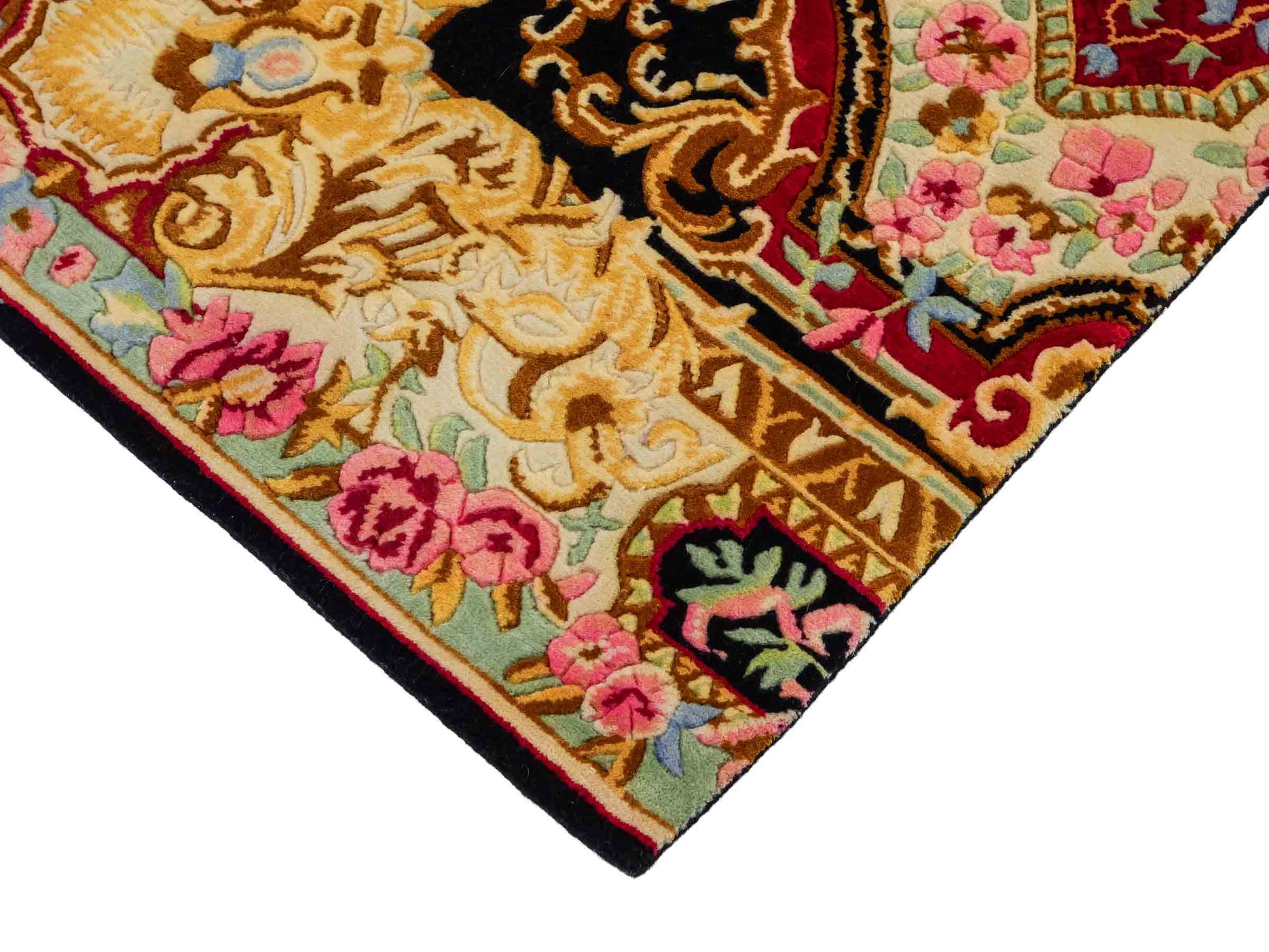 Feiner, handgeknüpfter Indo Aubusson Orientteppich aus Wolle von Khademi, creme, gold, schwarz, rot. 123x76 cm. Verkauf durch Jupiter Intl.