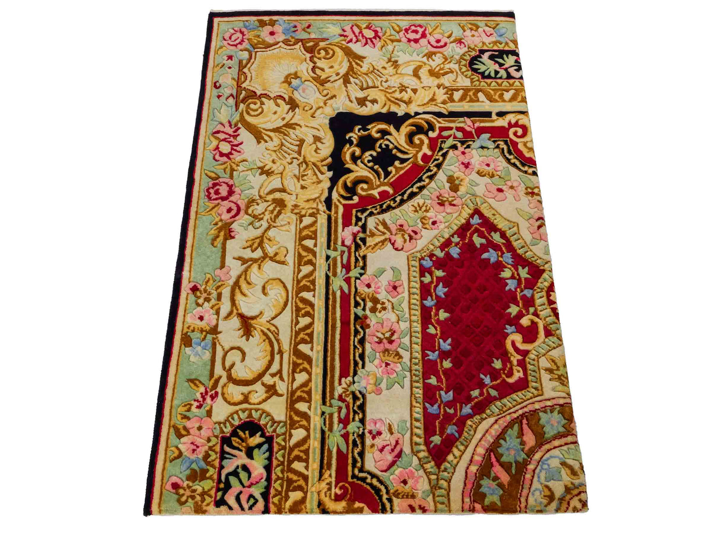 Feiner, handgeknüpfter Indo Aubusson Orientteppich aus Wolle von Khademi, creme, gold, beige, gold, schwarz, rot. 127x78 cm. Verkauf durch Jupiter Intl.