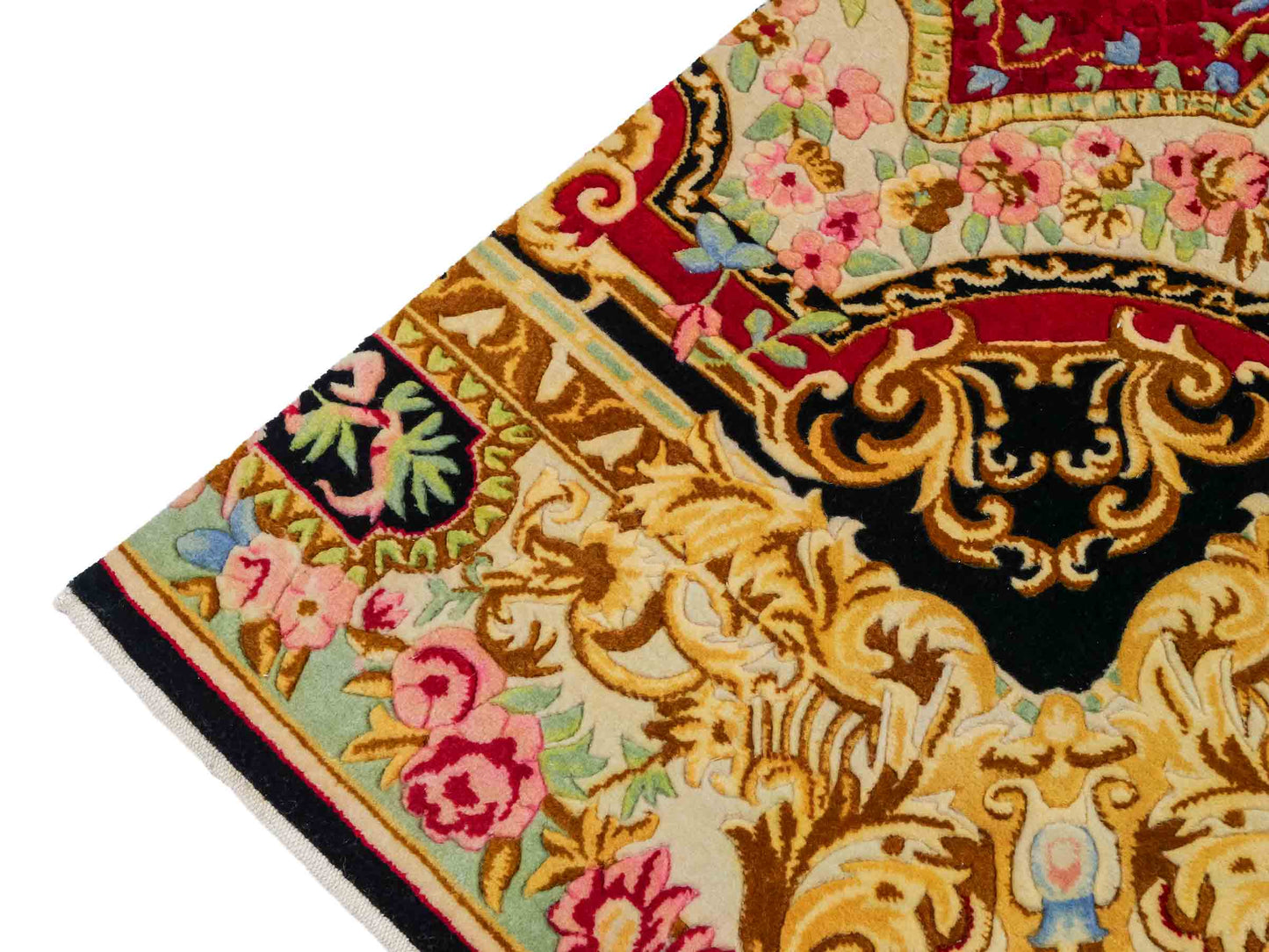 Feiner, handgeknüpfter Indo Aubusson Orientteppich aus Wolle von Khademi, creme, gold, beige, gold, schwarz, rot. 127x78 cm. Verkauf durch Jupiter Intl.