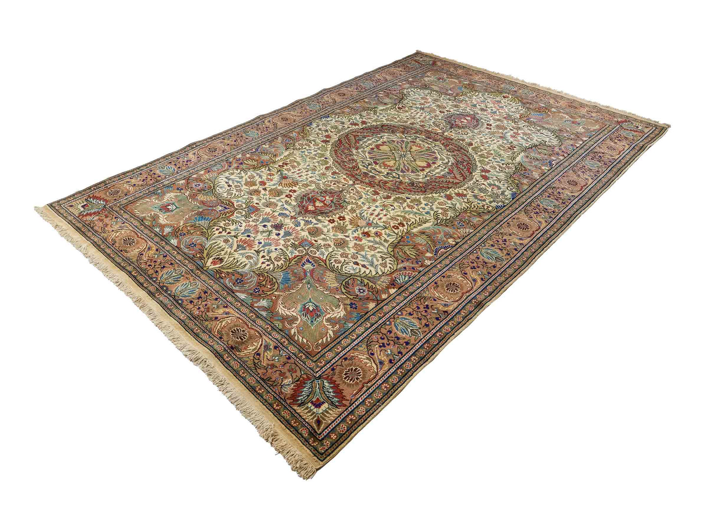 Feiner, handgeknüpfter Indo Ghom Orientteppich von Khademi aus Wolle. Größe: 290 x 190 cm. Farbe: Creme, beige, braun. Verkauf durch JUPITER Intl.