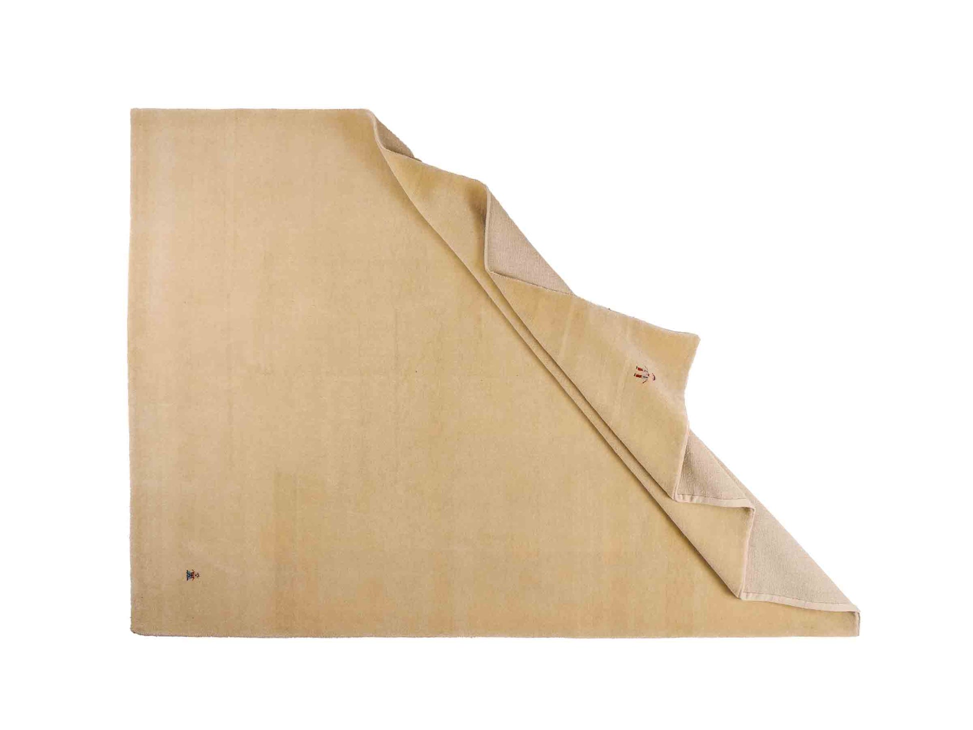 Feiner, handgeknüpfter Indo Lori Wollteppich aus Indien von Khademi. Größe: 260 x 190 cm. Farbe: Cremeweiß. Verkauf durch JUPITER Intl.