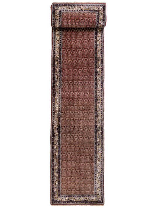 Feiner, handgeknüpfter Indo Sarough Mir Orientteppich Läufer aus Wolle von Khademi. Größe 403 x 80 cm. Farbe: Rot, cremeweiß. Verkauf durch JUPITER Intl.
