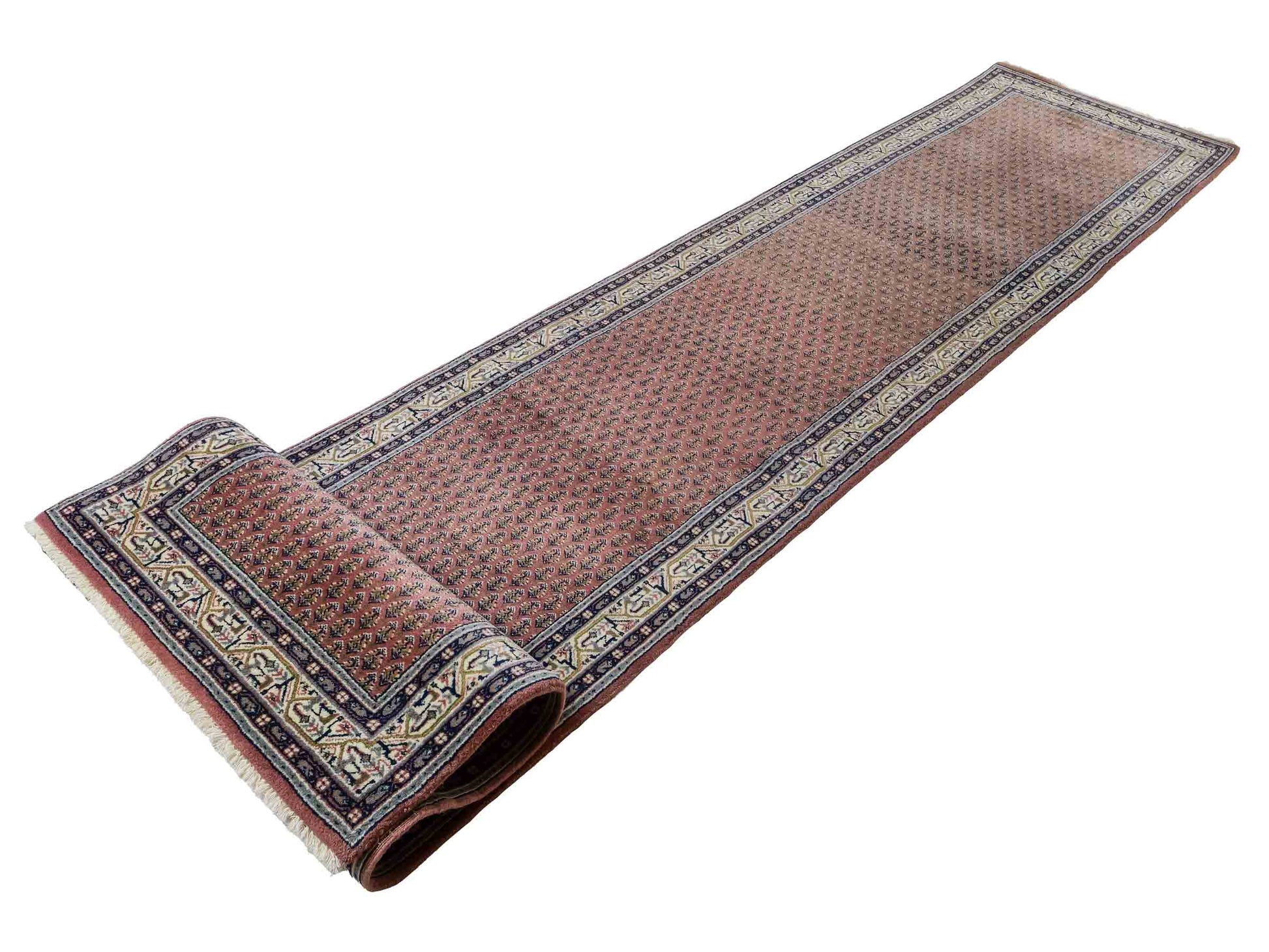 Feiner, handgeknüpfter Indo Sarough Mir Orientteppich Läufer aus Wolle von Khademi. Größe 403 x 80 cm. Farbe: Rot, cremeweiß. Verkauf durch JUPITER Intl.