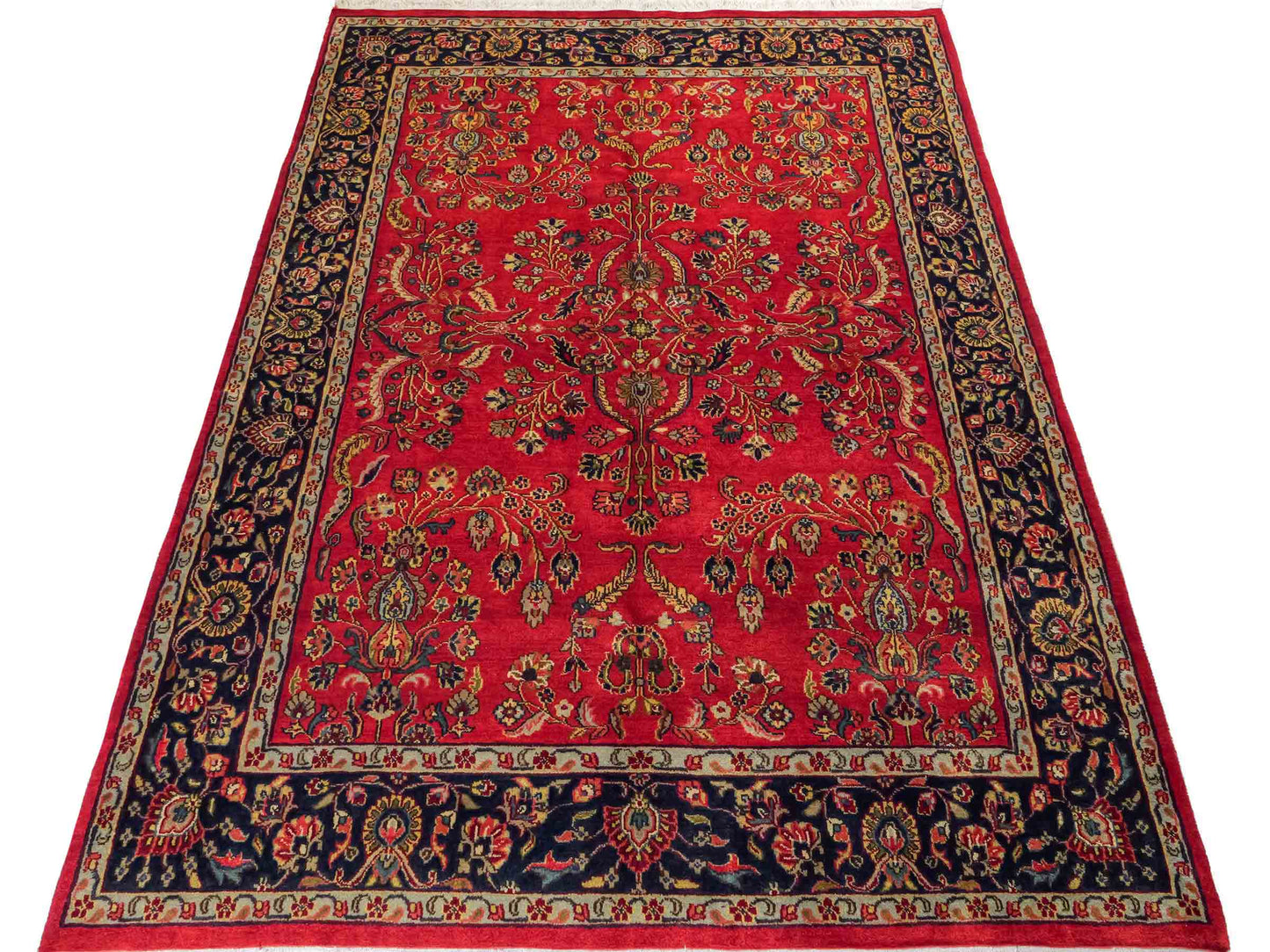 Handgeknüpfter, indischer Orientteppich mit Sarough Design von Khademi aus Wolle, rot. 215x154 cm. Verkauf durch Jupiter Intl.