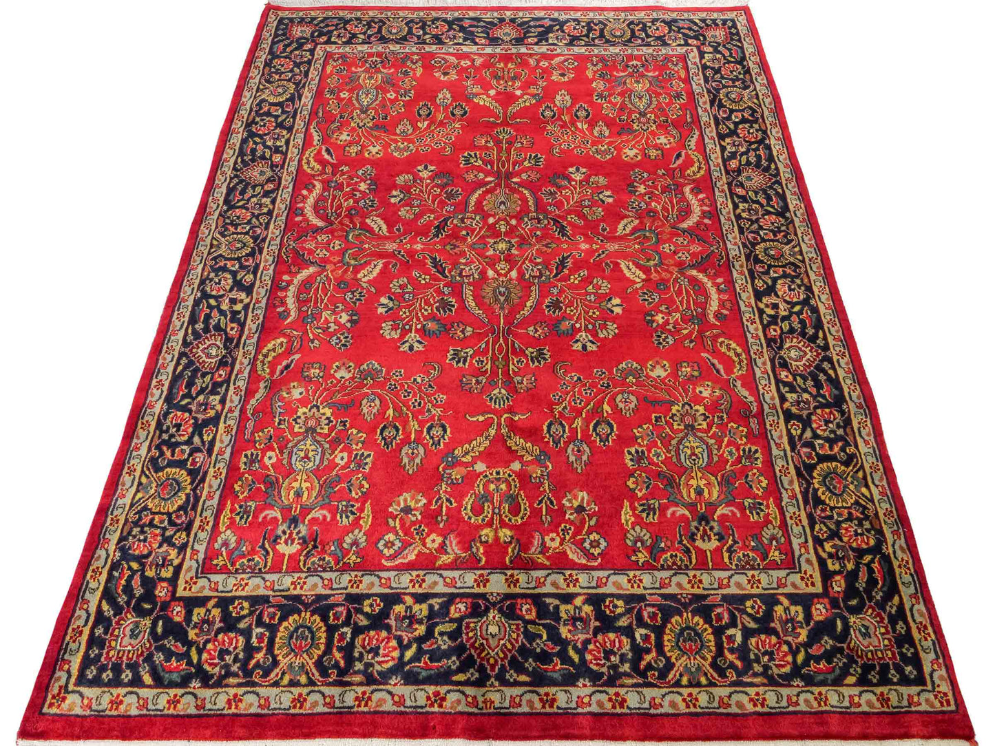 Handgeknüpfter, indischer Orientteppich mit Sarough Design von Khademi aus Wolle, rot. 215x154 cm. Verkauf durch Jupiter Intl.