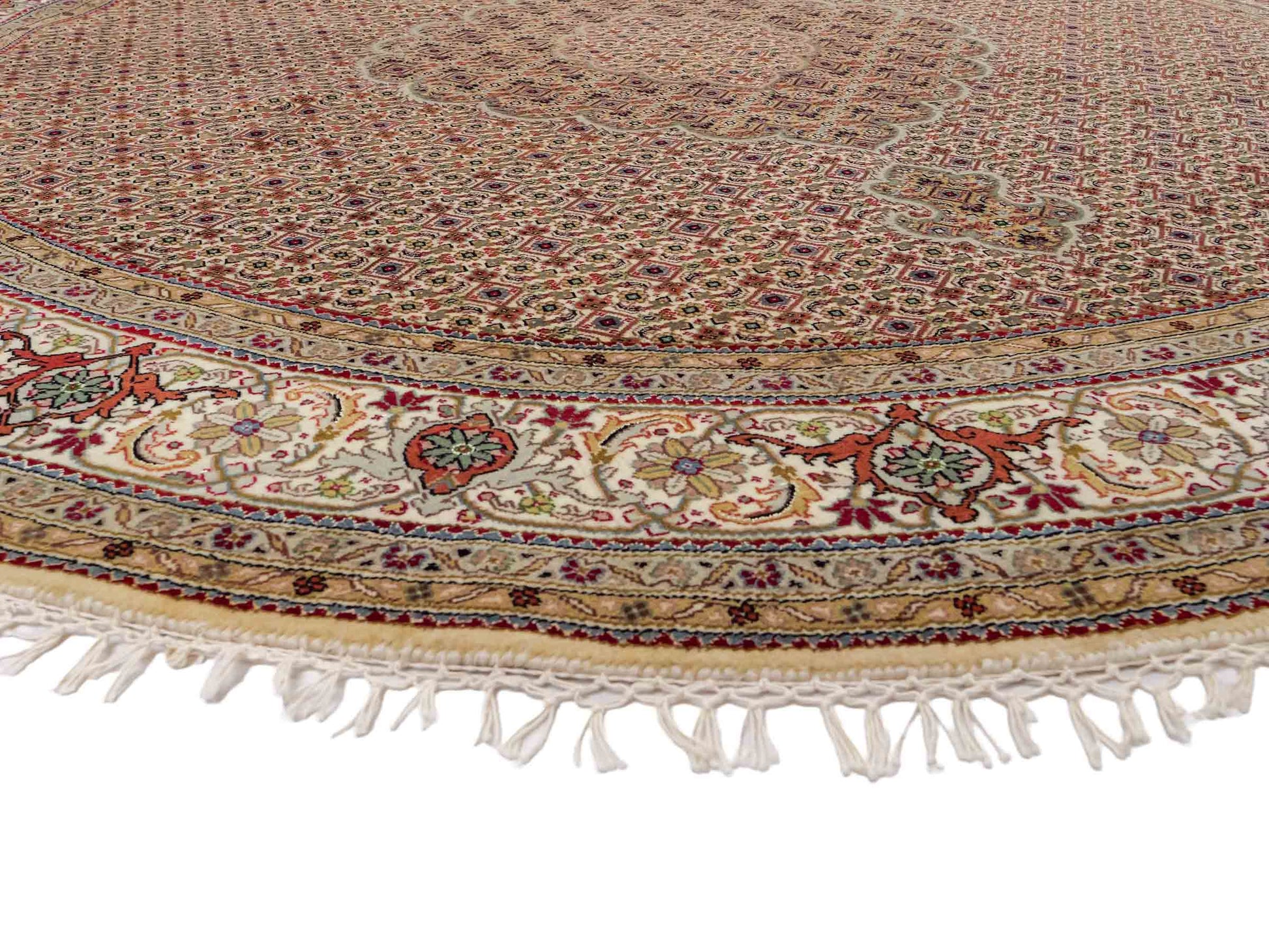 Sehr feiner, runder, handgeknüpfter Khademi Indo Täbriz Mahi aus Wolle, beige, creme und braun. 206x206 cm. Vertrieb durch Jupiter Intl.