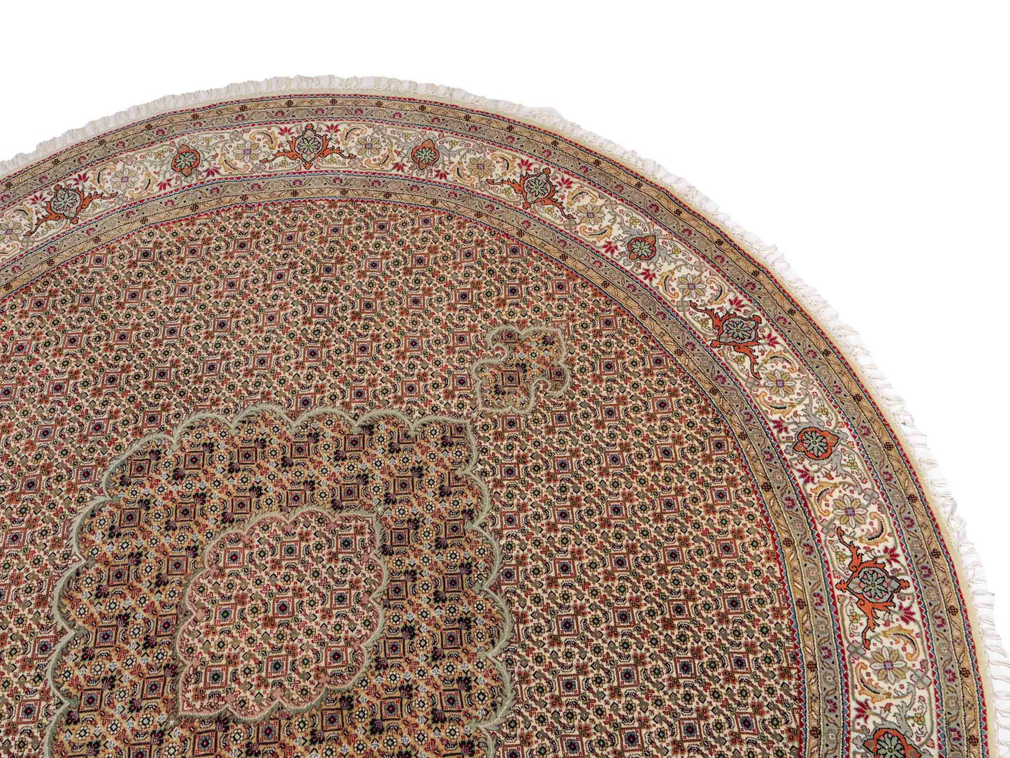 Sehr feiner, runder, handgeknüpfter Khademi Indo Täbriz Mahi aus Wolle, beige, creme und braun. 206x206 cm. Vertrieb durch Jupiter Intl.