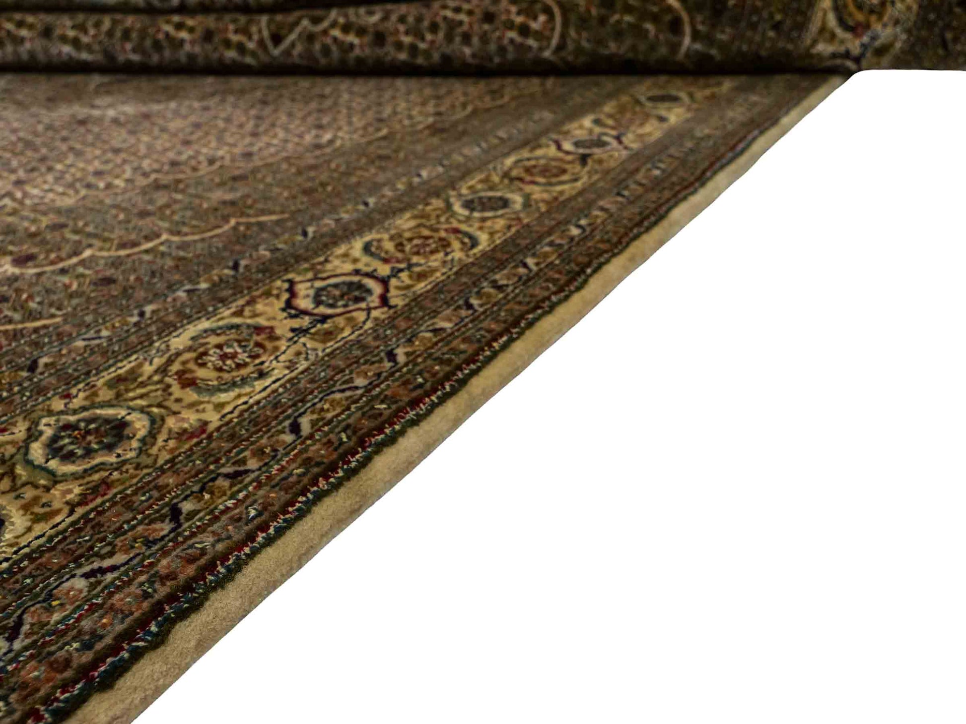 Sehr feiner, handgeknüpfter Khademi Indo Täbriz Mahi aus Wolle, beige, creme und braun. 208x153 cm. Vertrieb durch Jupiter Intl.