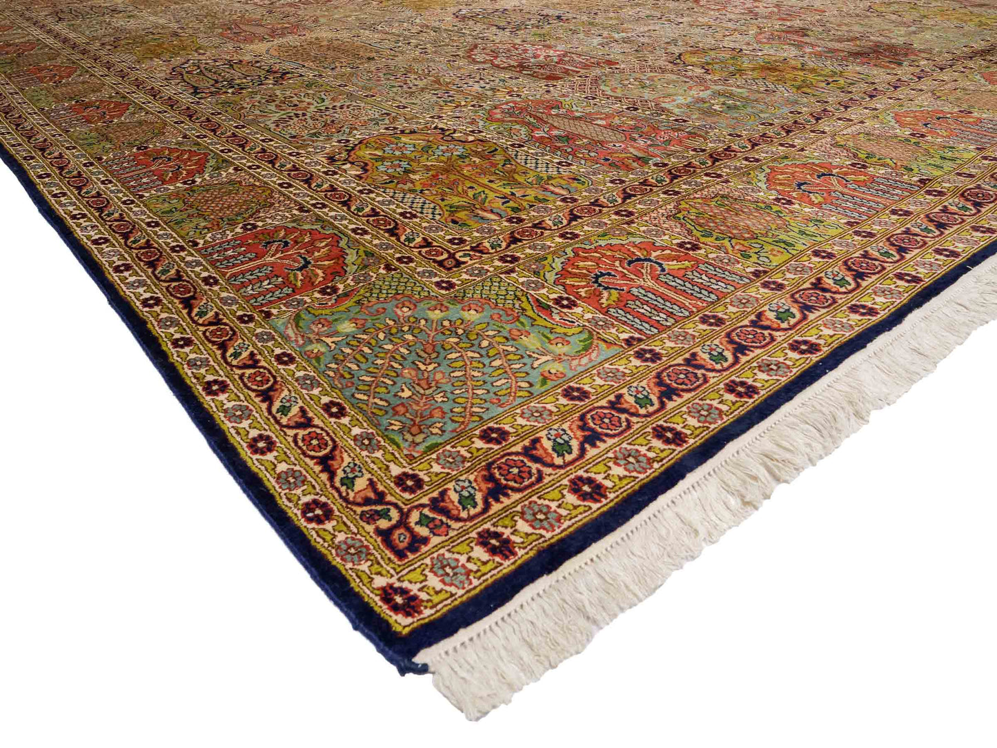 Sehr feiner, handgeknüpfter Kaschmir Seide Orientteppich von Khademi, blau, grün, multicolor. 311x303 cm. Verkauf durch Jupiter Intl.