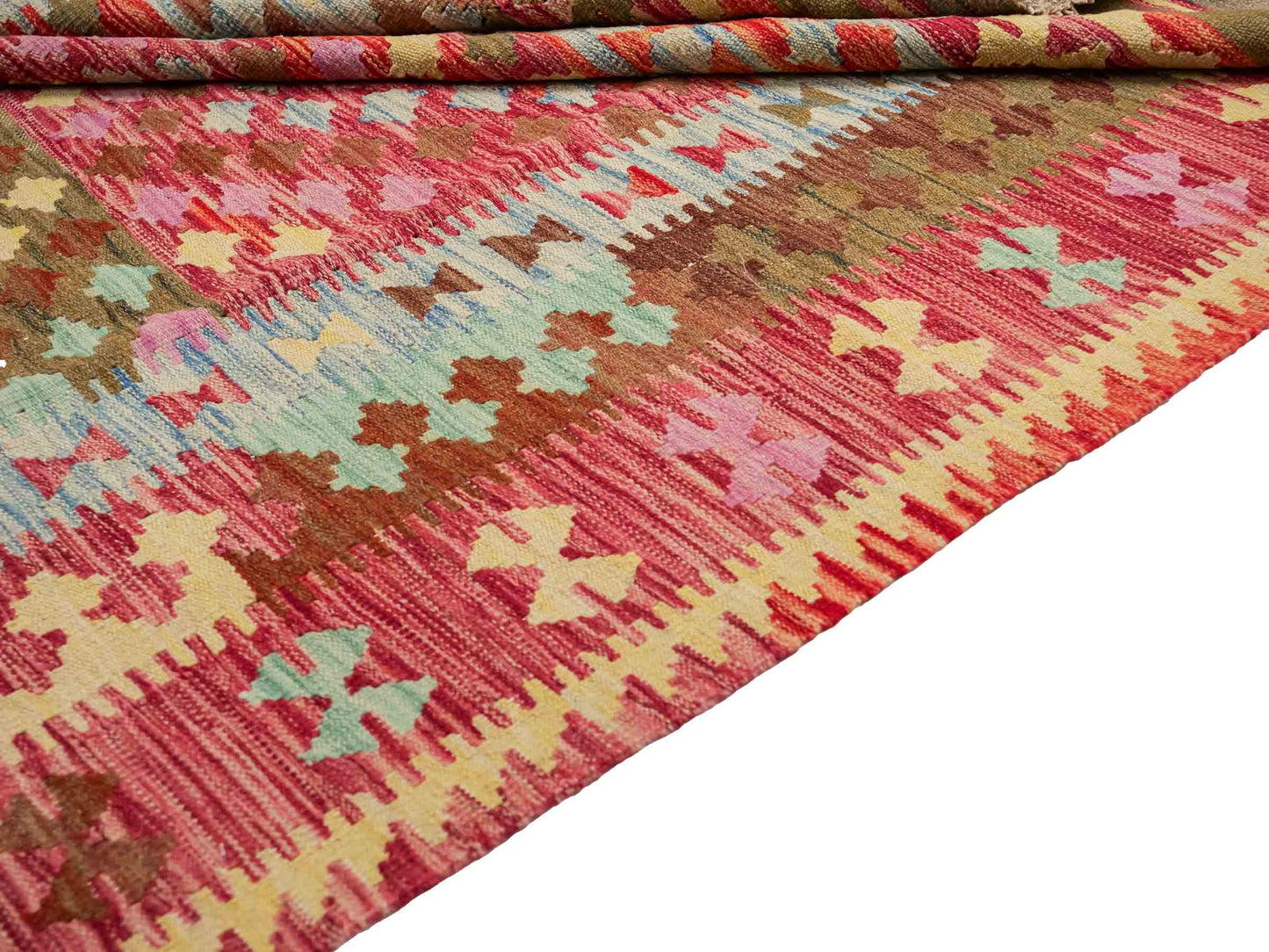Handgefertigter Kelim Afghan Teppich aus Wolle von Khademi. Größe 296 x 190 cm. Farbe: Rosa, rot, grün. Verkauf durch JUPITER Intl.