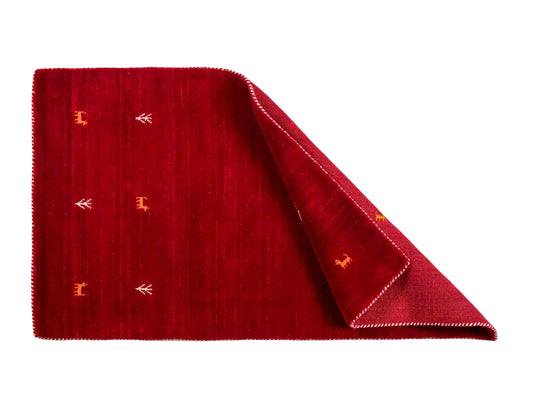 Moderner, Handloom Lori Gabbeh Orientteppich von Khademi aus Wolle, rot. mit Nomaden-Design. Produziert in Indien. Größe: 146x83cm. Teppichnummer: KB4-1511. Verkauf durch Jupiter Intl.