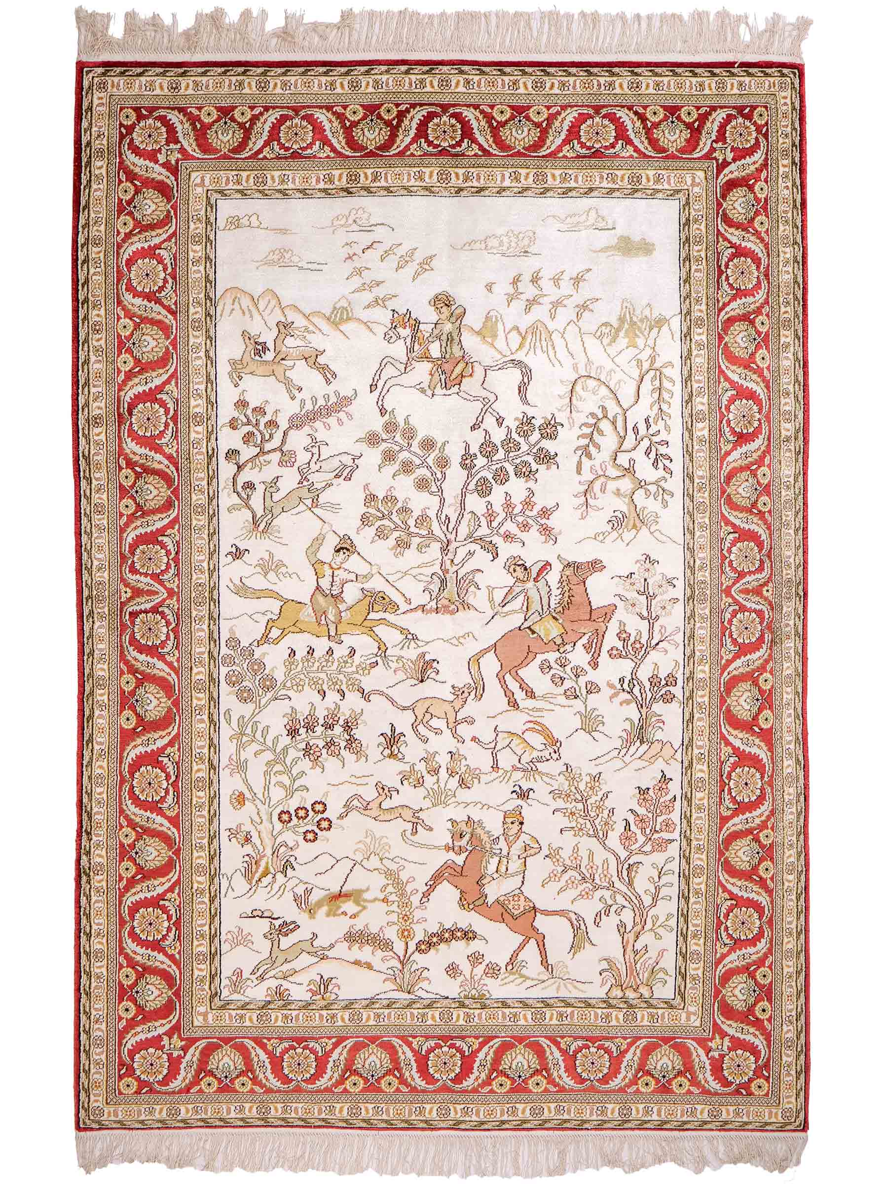 Feiner, handgeknüpfter Art Ghom aus Kunstseide. Ursprung China. Größe: 184 x 123 cm. Hauptfarben: Weiß, Creme, Rot. Vertrieb durch JUPITER Intl.