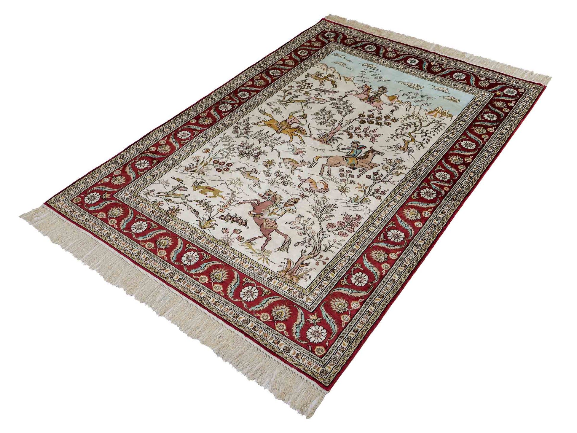 Feiner, handgeknüpfter Art Ghom aus Kunstseide. Ursprung China. Größe: 185 x 123 cm. Hauptfarben: Weiß, Creme, Rot. Vertrieb durch JUPITER Intl.
