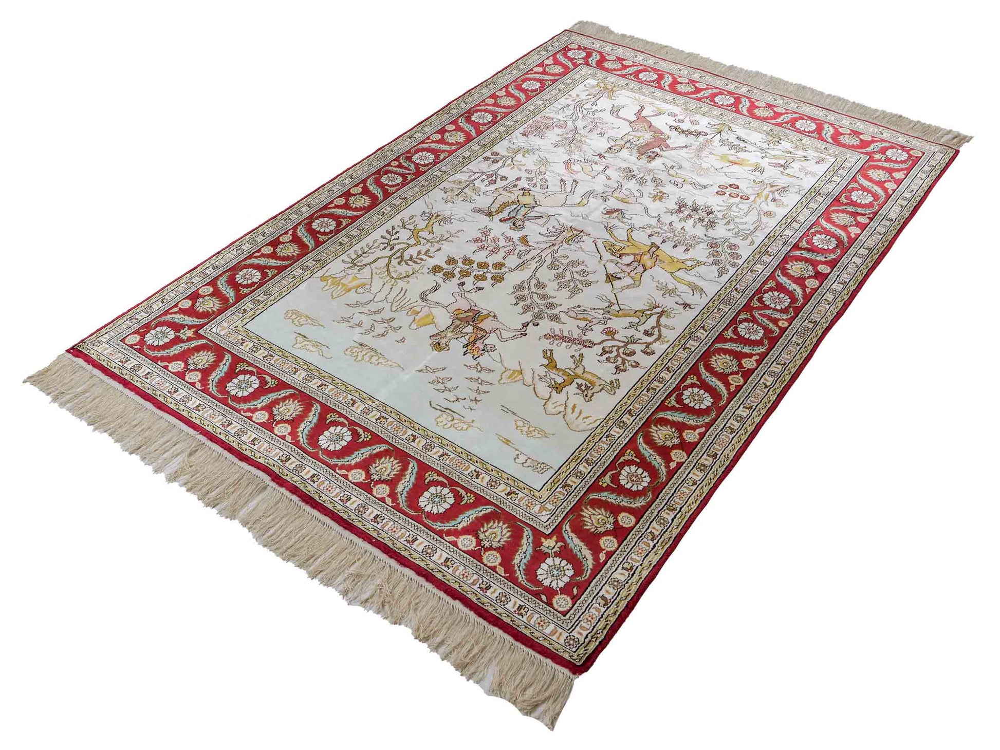 Feiner, handgeknüpfter Art Ghom aus Kunstseide. Ursprung China. Größe: 185 x 123 cm. Hauptfarben: Weiß, Creme, Rot. Vertrieb durch JUPITER Intl.