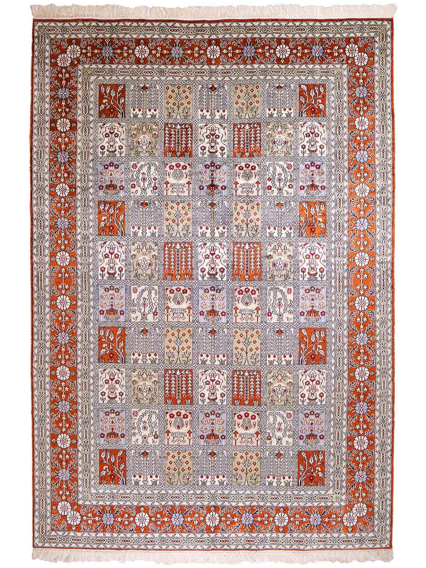 Feiner, handgeknüpfter, chinesischer Orientteppich mit Ghom Design aus Kunstseide, braun, multicolor. 268x181 cm. Verkauf durch Jupiter Intl.