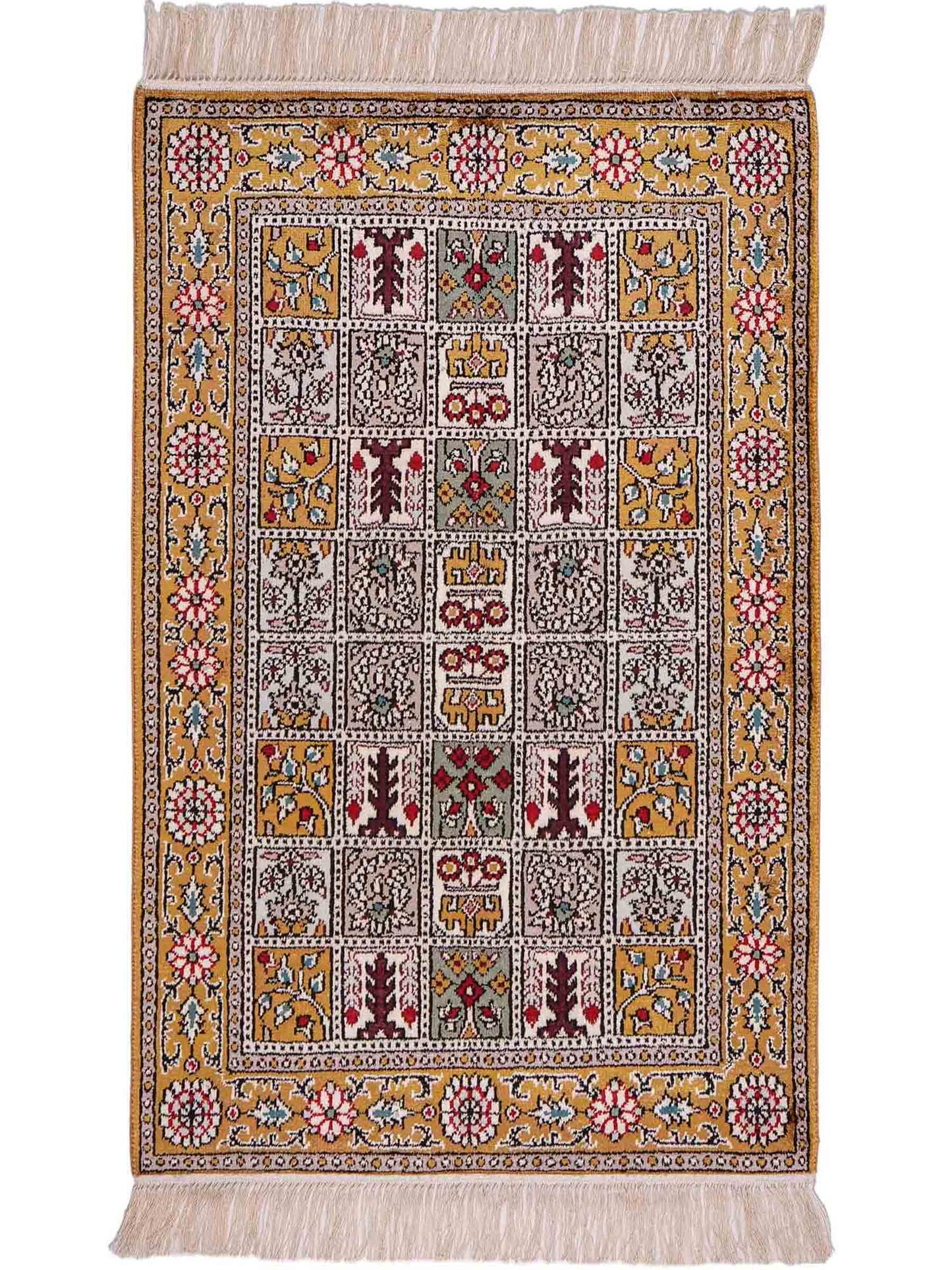 Feiner, handgeknüpfter, chinesischer Orientteppich mit Ghom Design aus Kunstseide, braun, oliv. 92x64 cm. Verkauf durch Jupiter Intl.