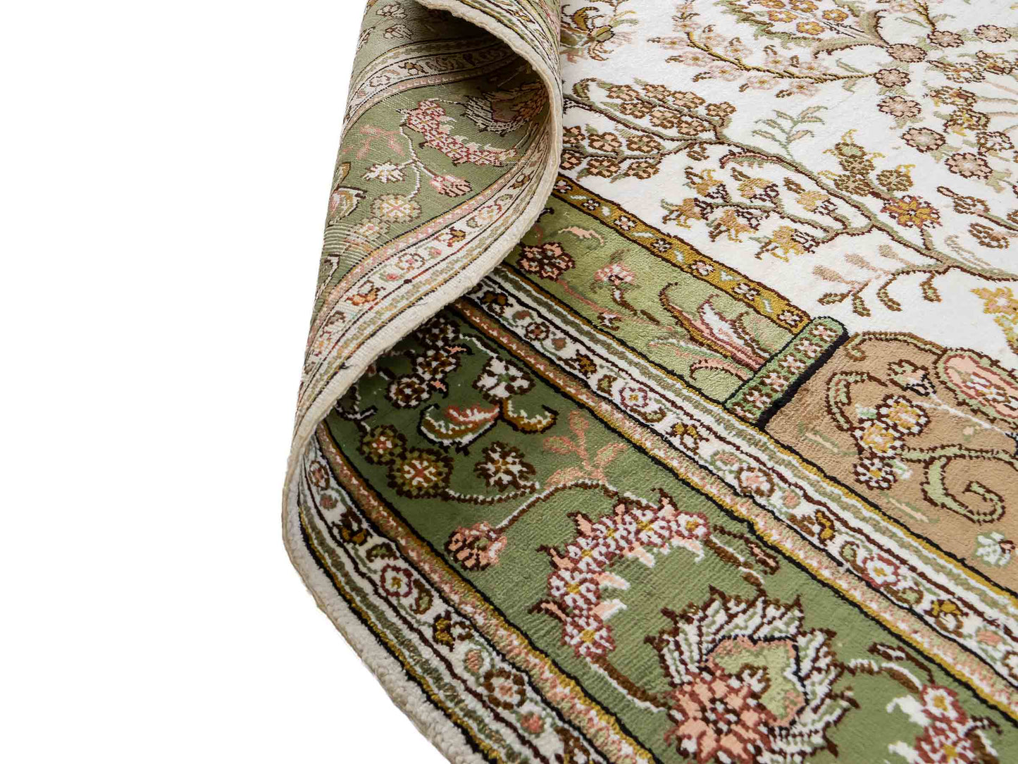 Feiner, handgeknüpfter, chinesischer Orientteppich mit Hereke Design aus Kunstseide, grün, creme, weiß. 181x123 cm. Verkauf durch Jupiter Intl.