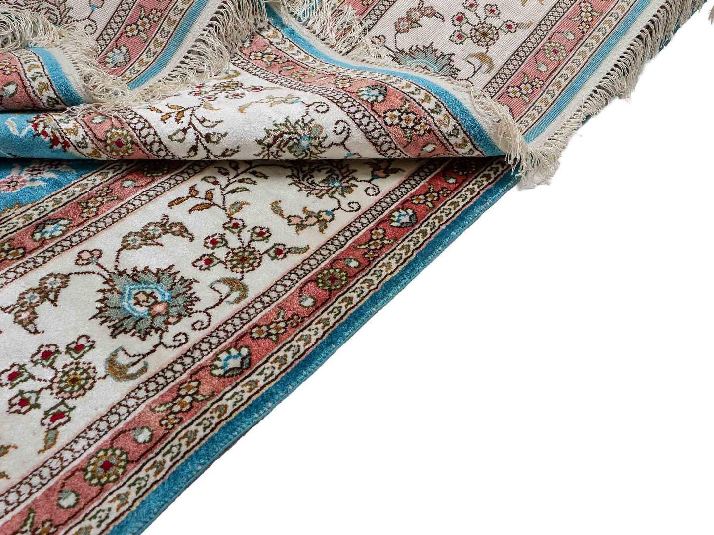 Feiner, handgeknüpfter, chinesischer Orientteppich mit Hereke Design aus Kunstseide, blau, weiß. 263x180 cm. Verkauf durch Jupiter Intl.