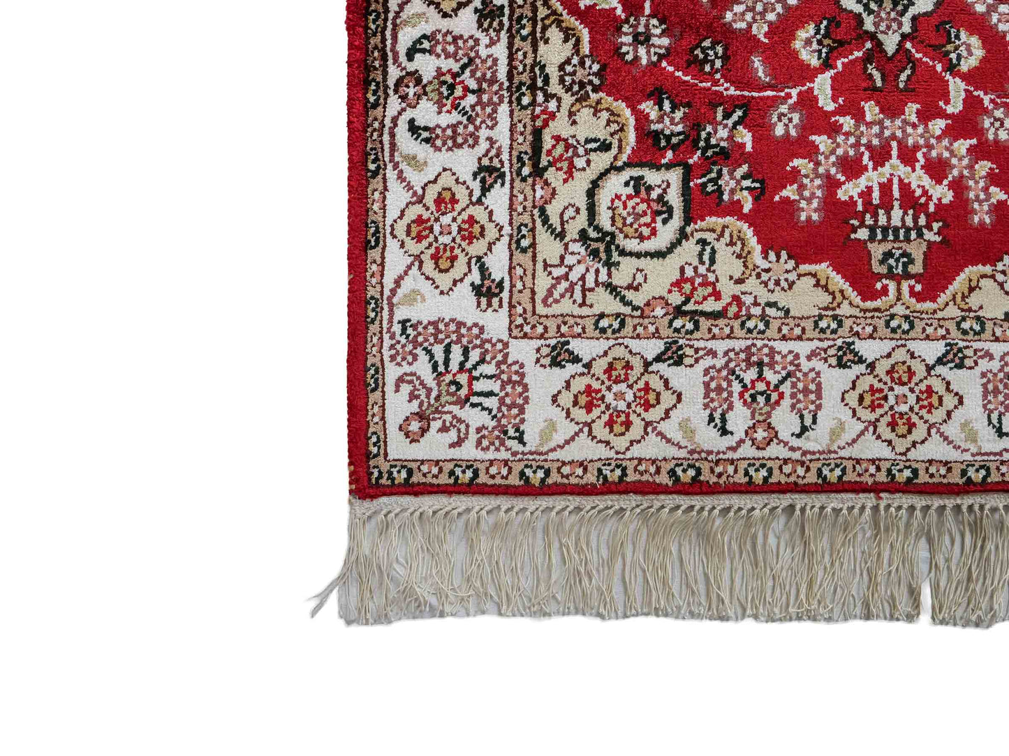 Feiner, handgeknüpfter, chinesischer Orientteppich mit Hereke Design aus Kunstseide, rot, weiß, creme. 91x62 cm. Verkauf durch Jupiter Intl.