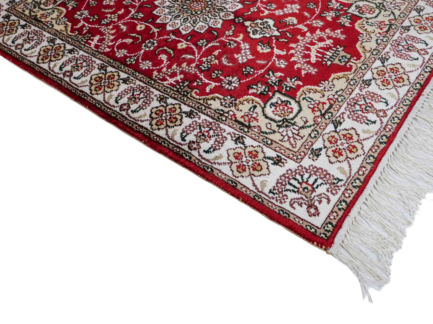 Feiner, handgeknüpfter, chinesischer Orientteppich mit Hereke Design aus Kunstseide, rot, weiß, creme. 91x62 cm. Verkauf durch Jupiter Intl.