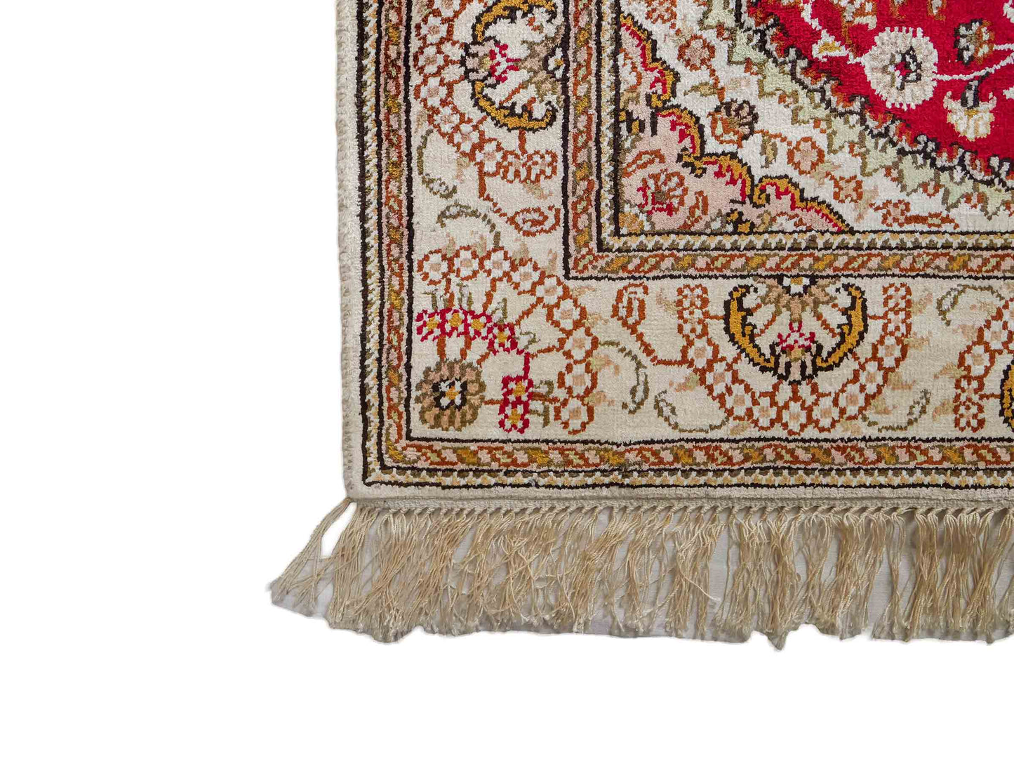 Feiner, handgeknüpfter, chinesischer Orientteppich mit Nain Design aus Kunstseide, rot, weiß, creme. 122x81 cm. Verkauf durch Jupiter Intl.