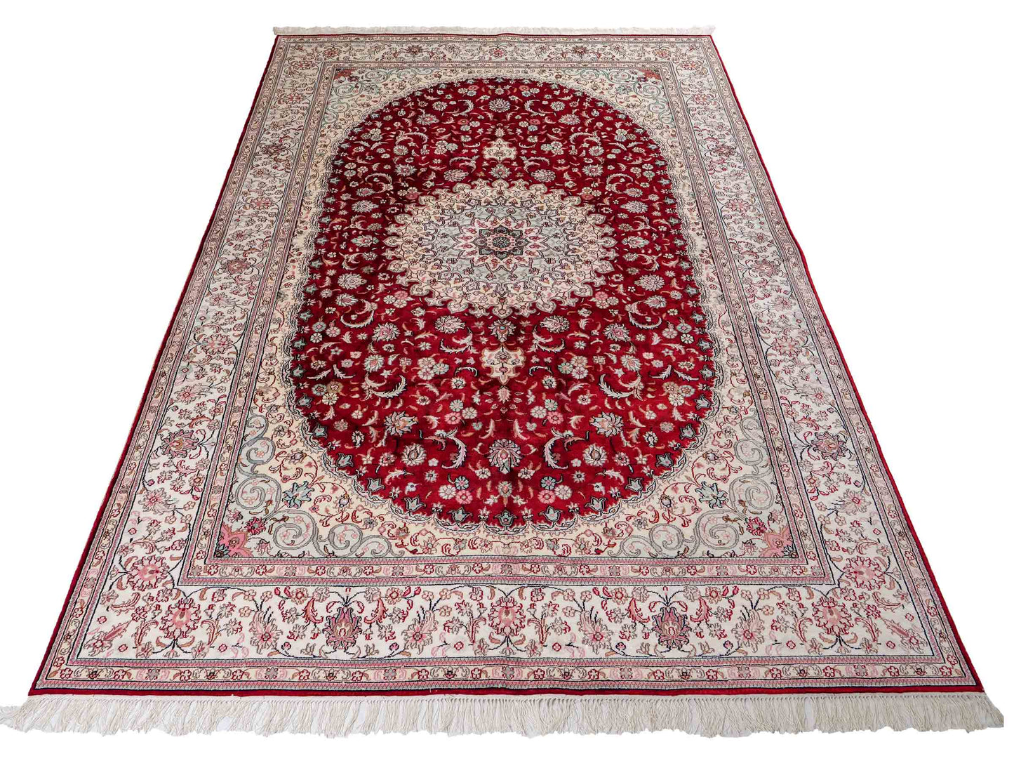 Feiner, handgeknüpfter, chinesischer Orientteppich mit Nain Design aus Kunstseide, rot, weiß, creme. 263x180 cm. Verkauf durch Jupiter Intl.