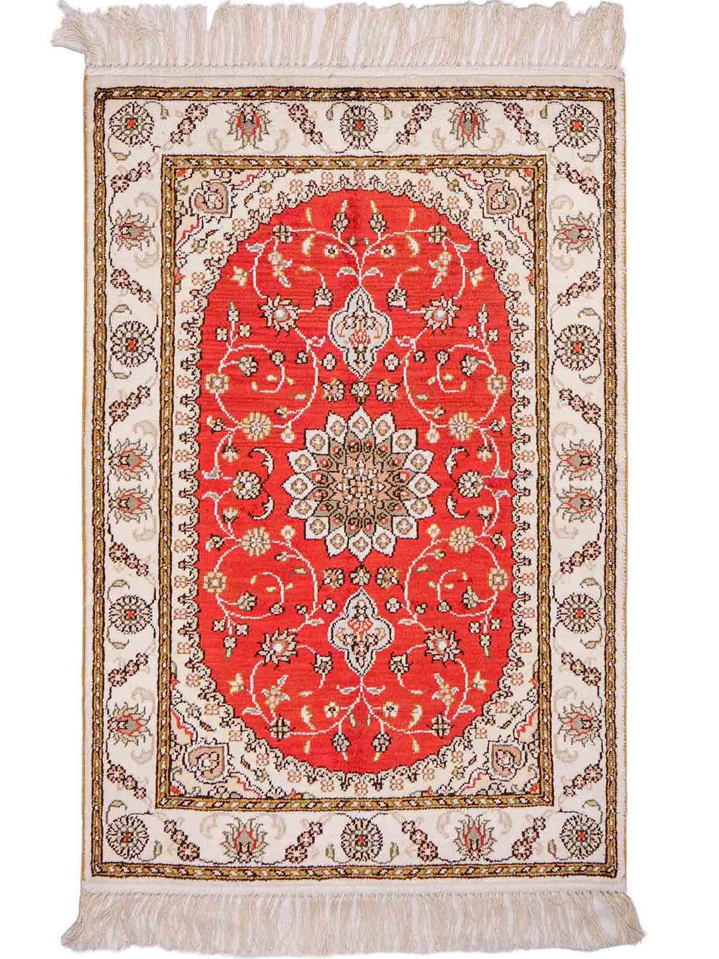 Feiner, handgeknüpfter, chinesischer Orientteppich mit Nain Design aus Kunstseide, rot, weiß, creme. 93x61 cm. Verkauf durch Jupiter Intl.