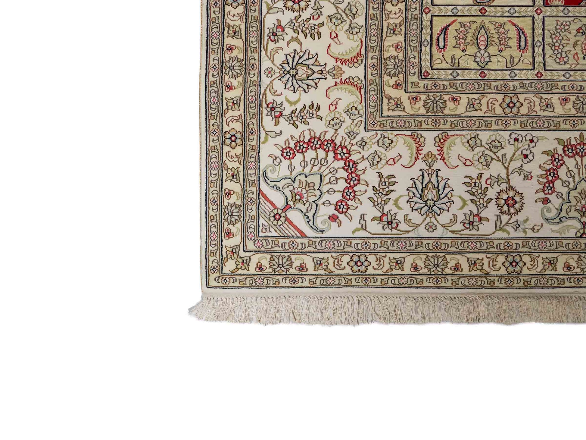Feiner, handgeknüpfter, chinesischer Orientteppich mit Hereke Design aus Viskose, creme, weiß, multicolor. 362x279 cm. Verkauf durch Jupiter Intl.