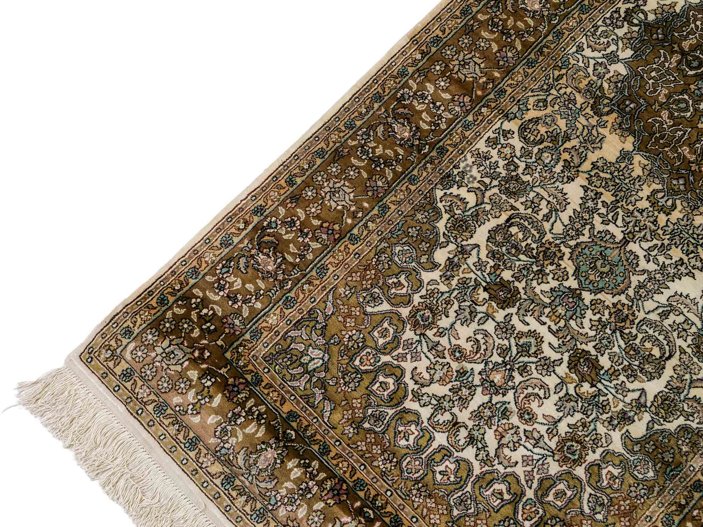 Sehr feiner, handgeknüpfter, chinesischer Orientteppich Läufer mit Ghom Design aus Viskose, creme, braun. 303x80 cm. Verkauf durch Jupiter Intl.