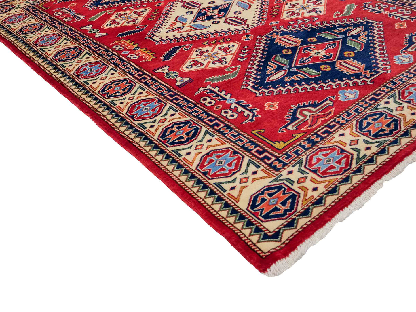 Handgeknüpfter, afghanischer Super Kazak Orientteppich aus Wolle von Khademi. Größe: 178 x 125 cm. Farbe: Rot, cremeweiß. Verkauf durch JUPITER Intl.