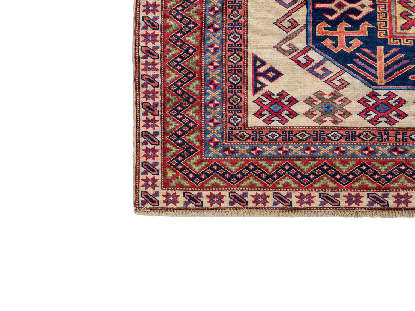 Handgeknüpfter, afghanischer Super Kazak Orientteppich aus Wolle von Khademi. Größe: 182 x 125 cm. Farbe: Cremeweiß, rot, blau, cremeweiß. Verkauf durch JUPITER Intl.
